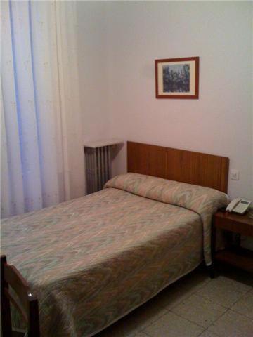 Double Room With Extra Bed photo 2