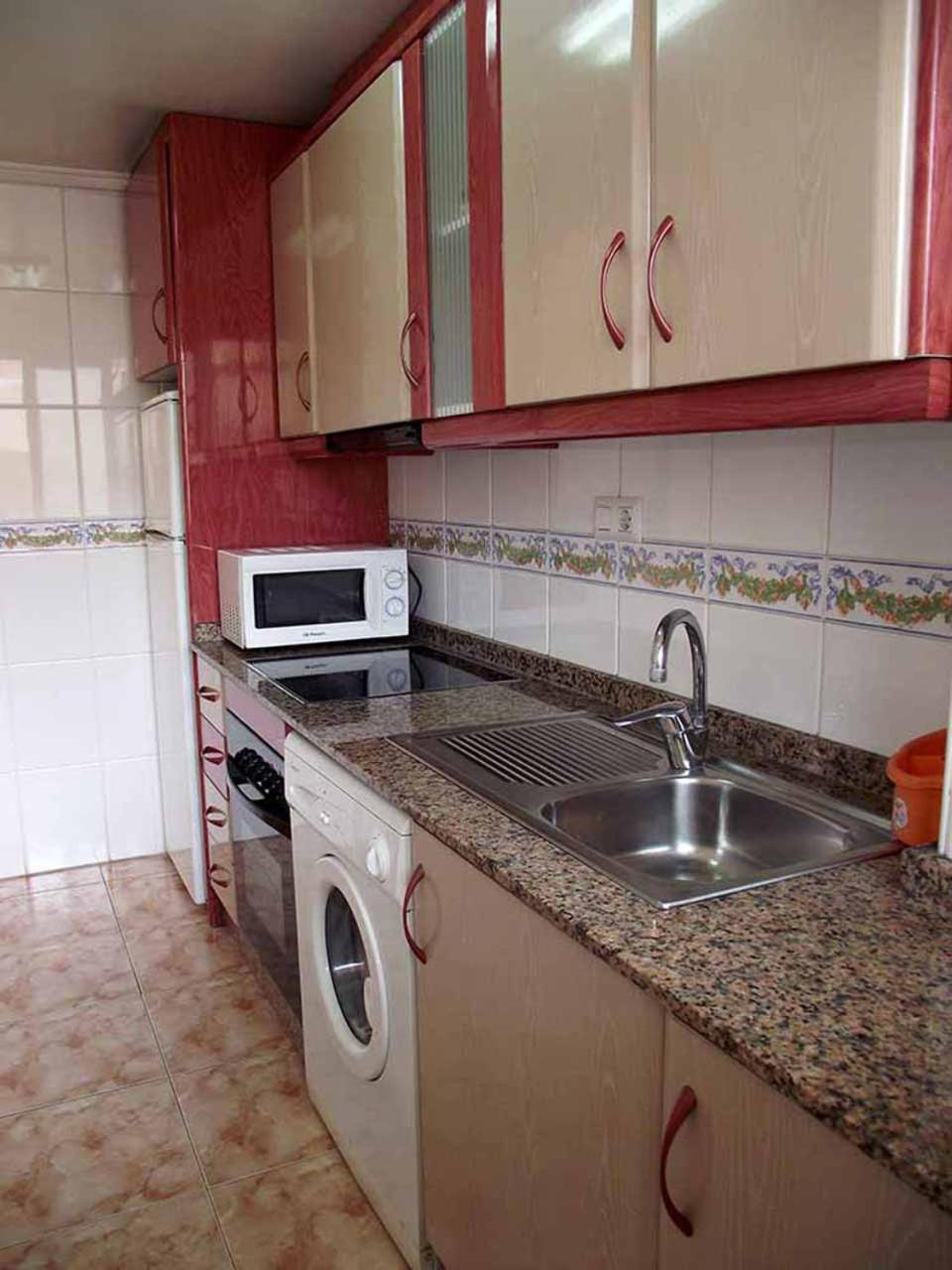 Three-Bedroom Apartment (5 Adults + 1 Child) photo 3