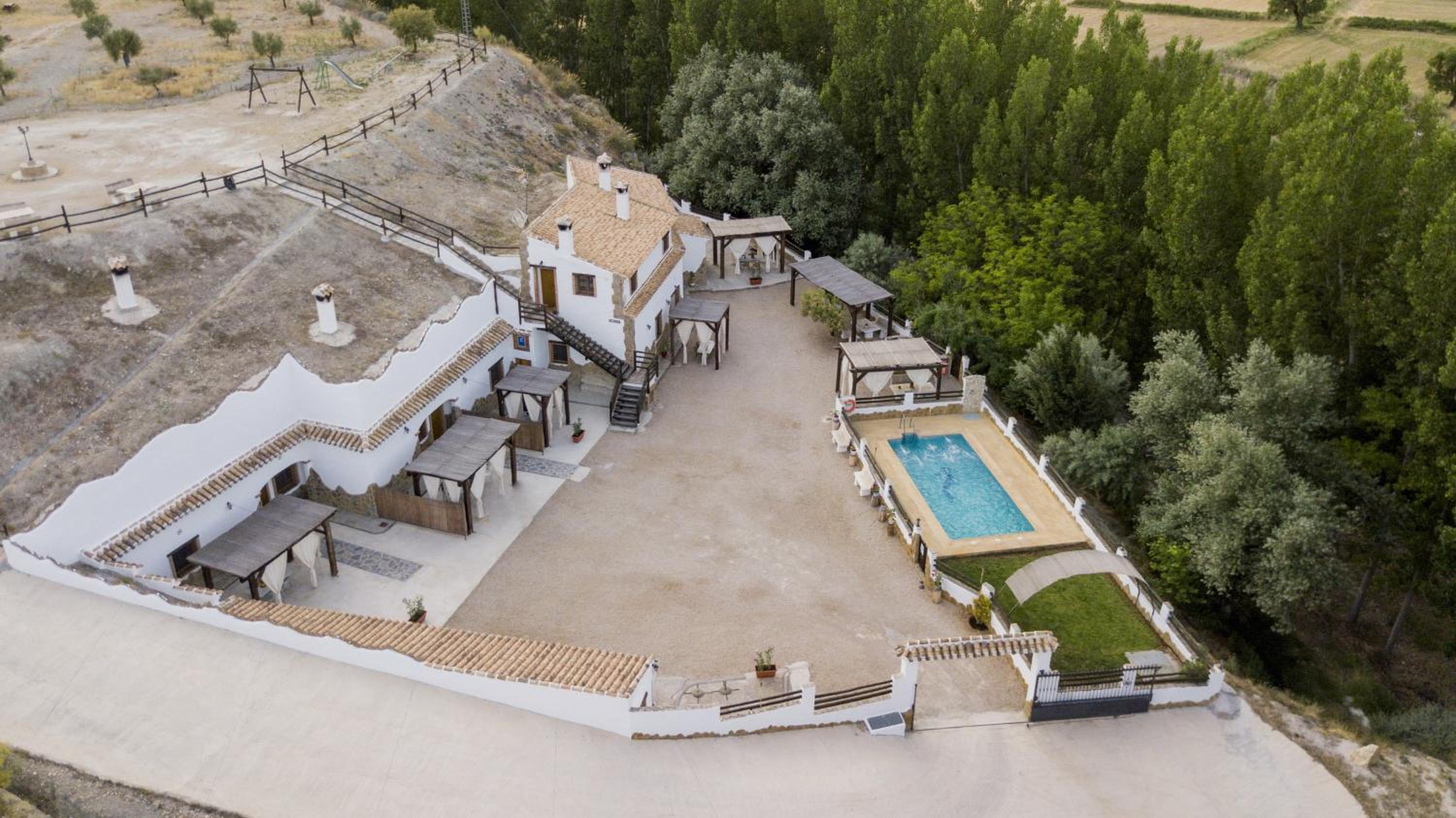 Cave House photo 2