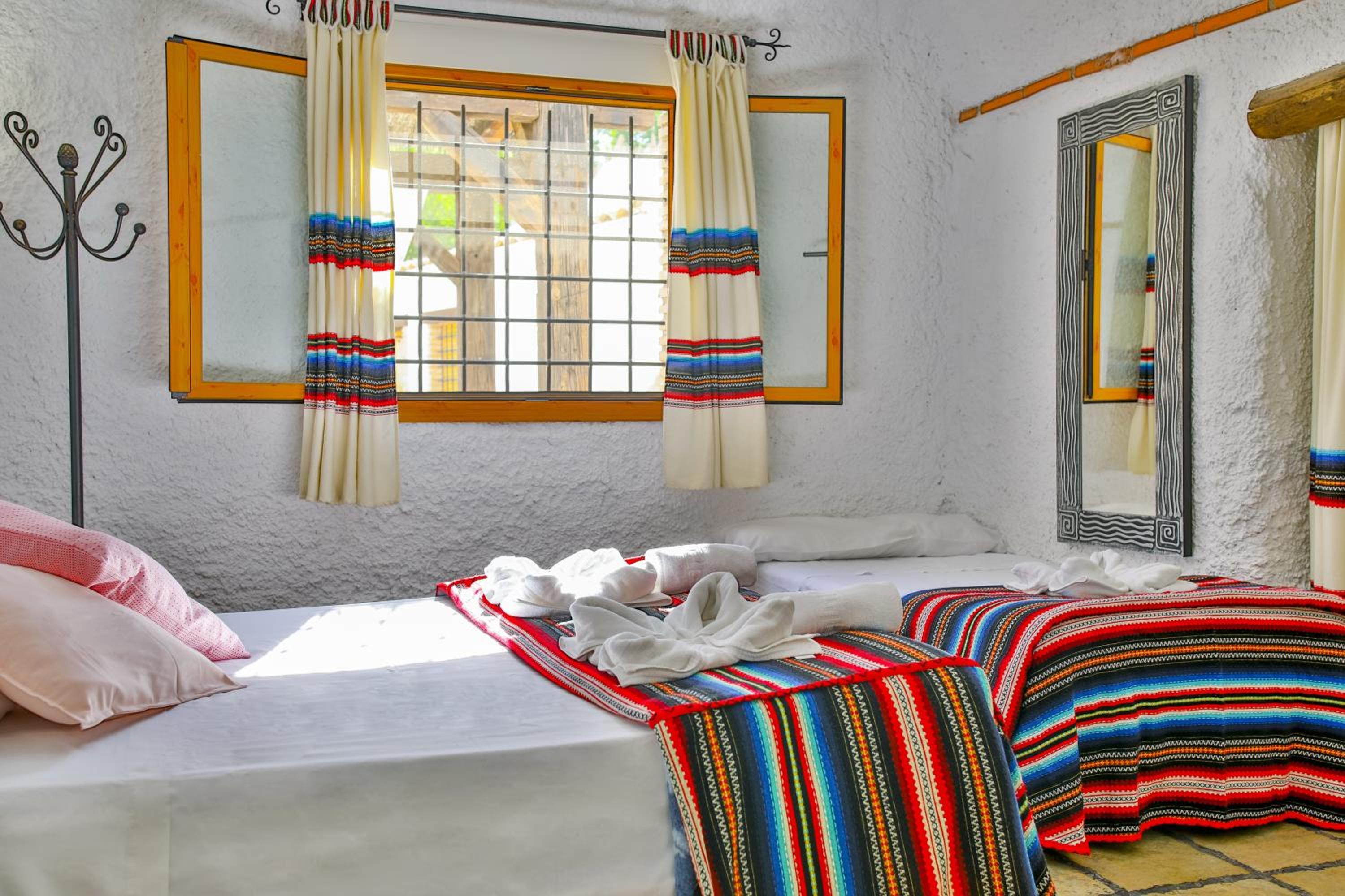 Cave House photo 3