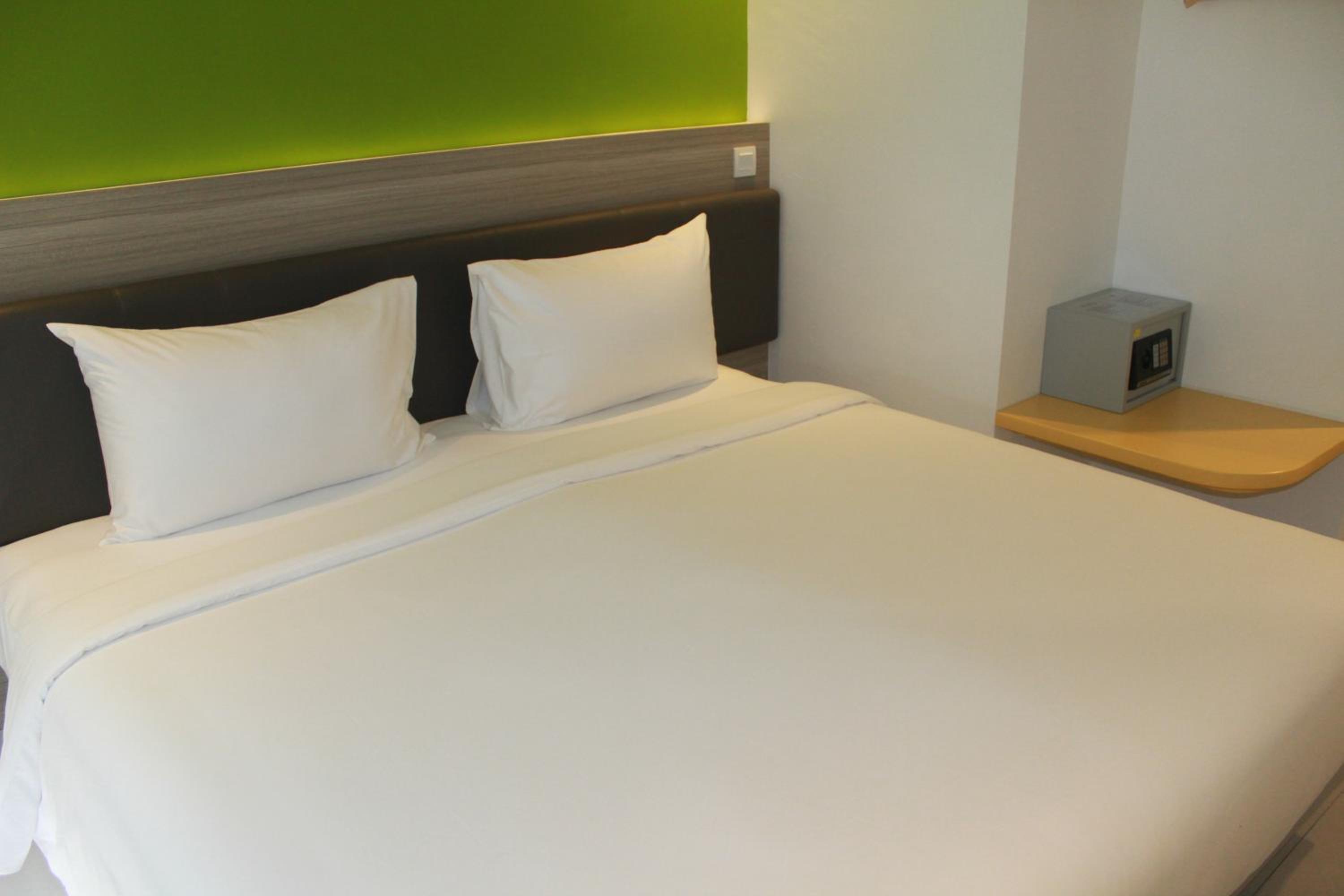 Smart Hollywood Room photo 1