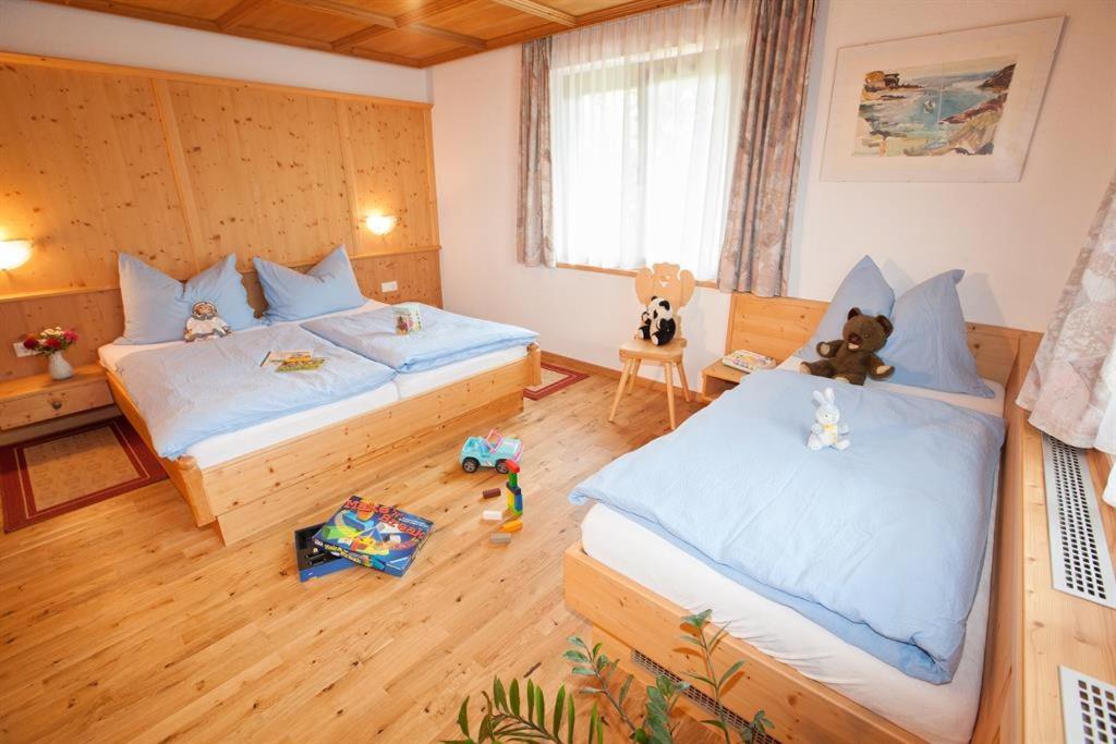 Two-Bedroom House photo 3
