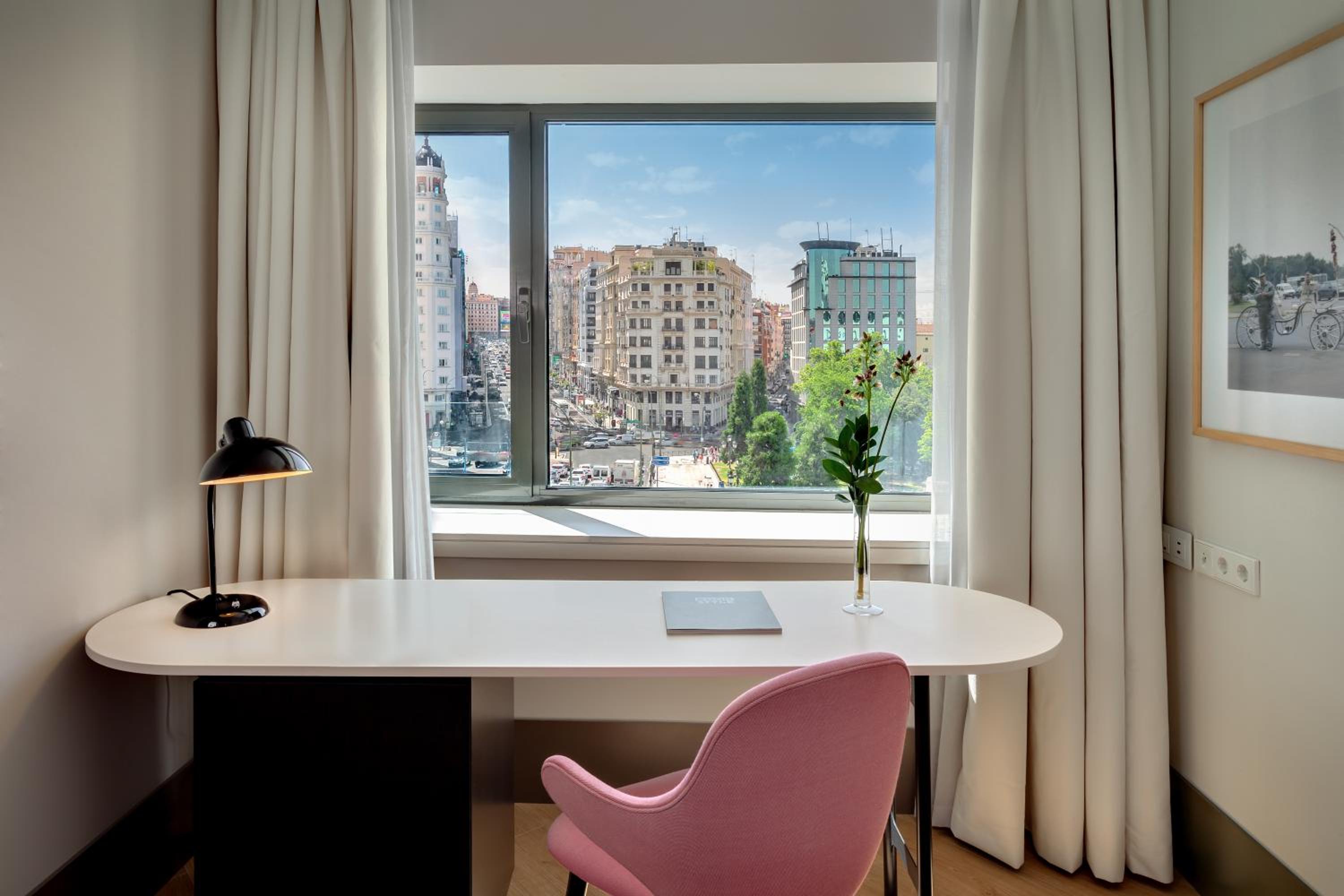 Deluxe Room with City View