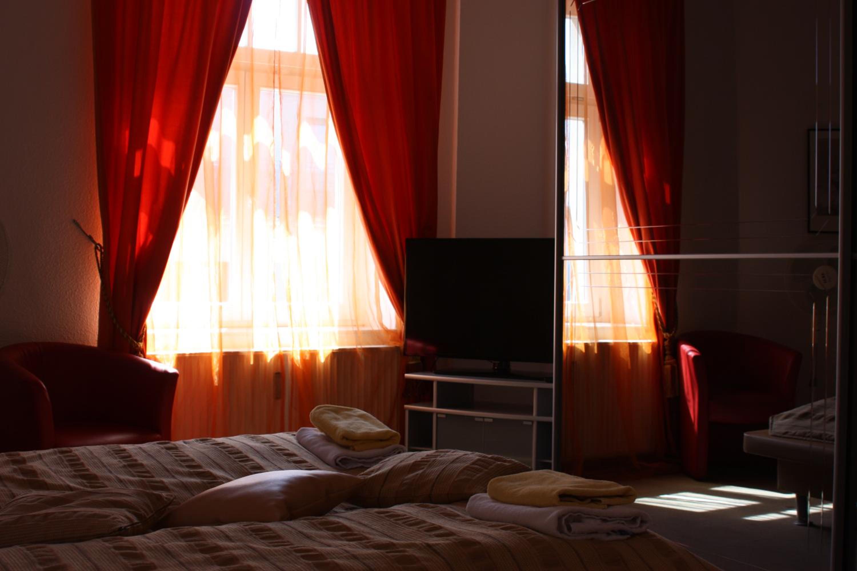 Double Room - Photo 4