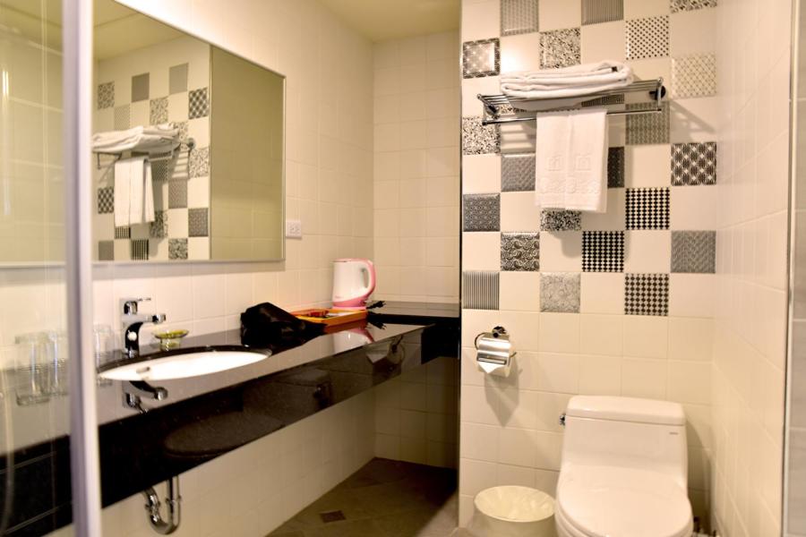 Economy Quadruple Room photo 3