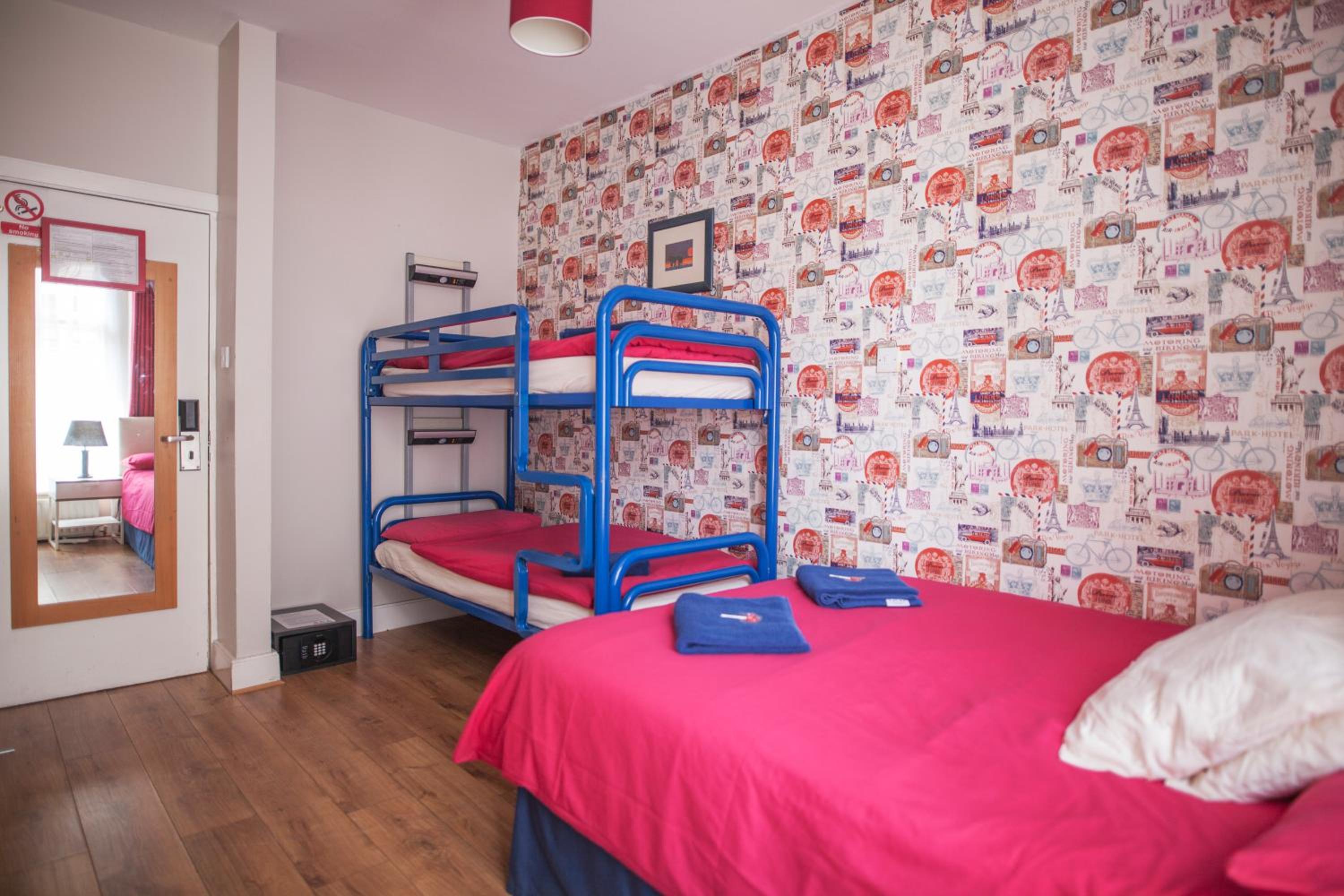 Double Room Private Ensuite photo 1
