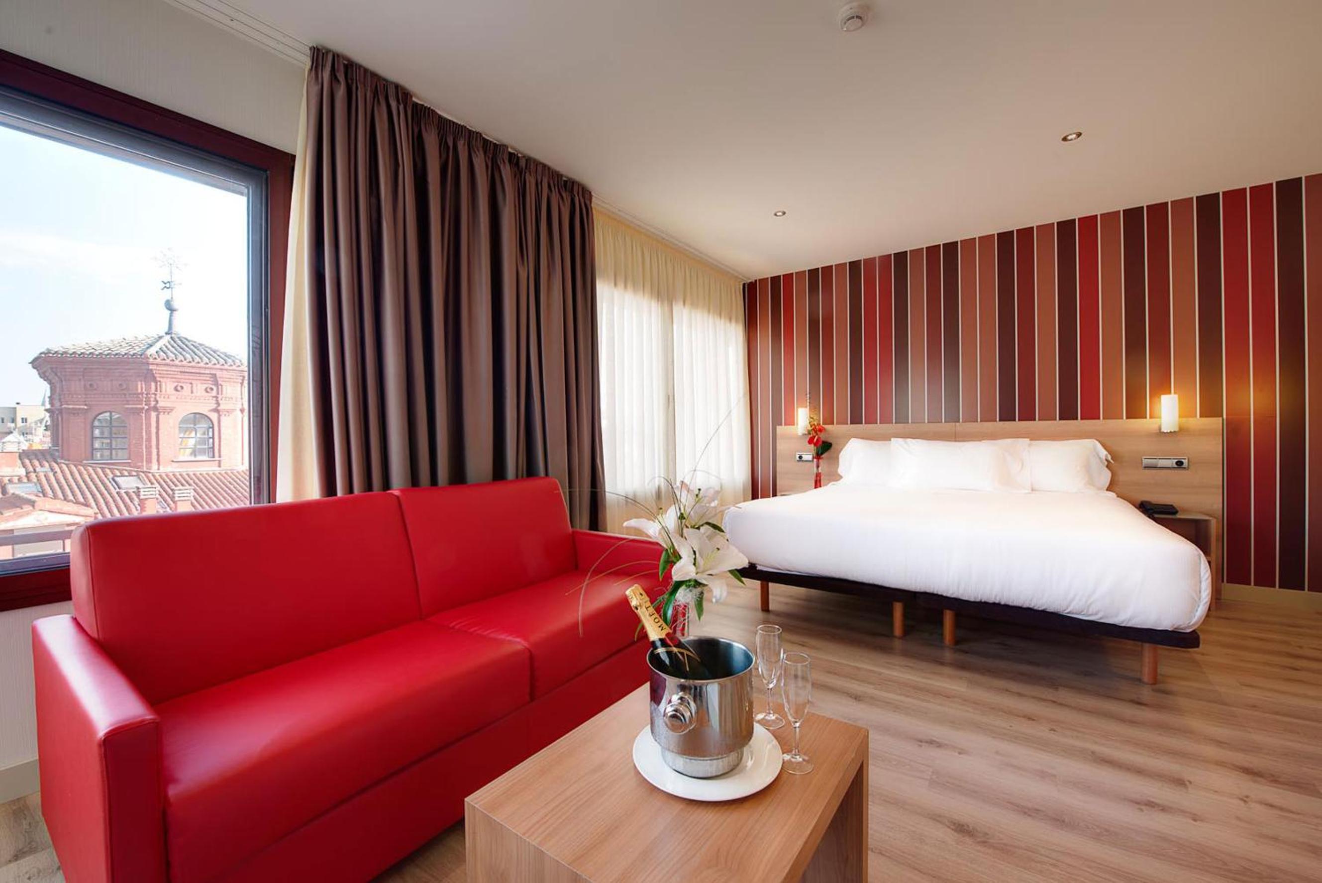 Junior Suite - Photo 12