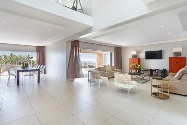 King Suite with Ocean View photo 1