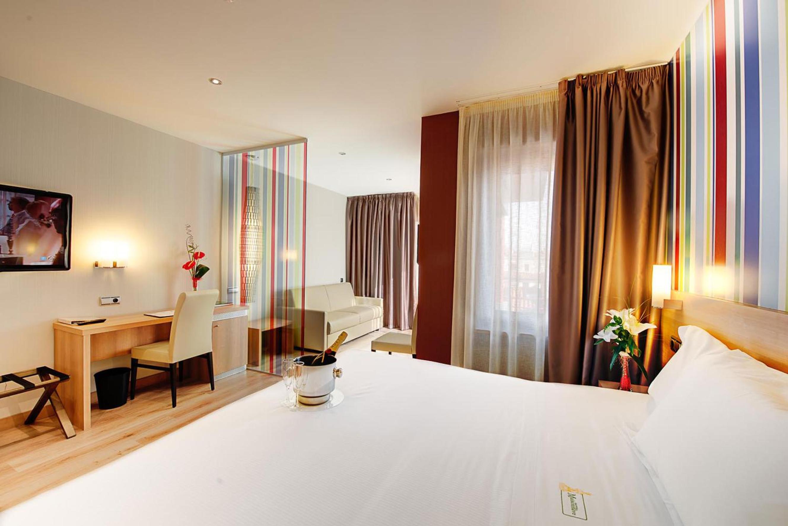 Junior Suite - Photo 10
