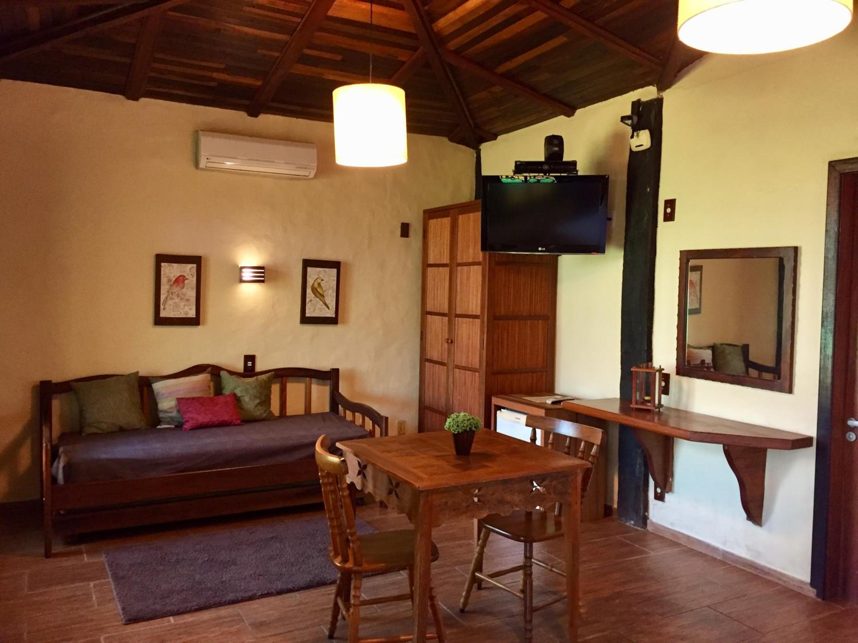 King Suite with Balcony photo 3