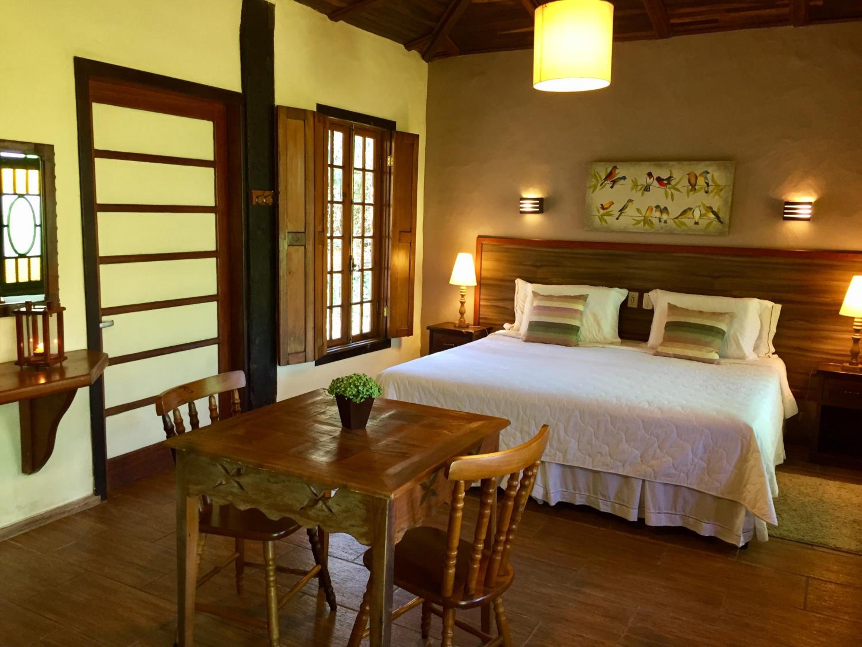 King Suite with Balcony photo 1