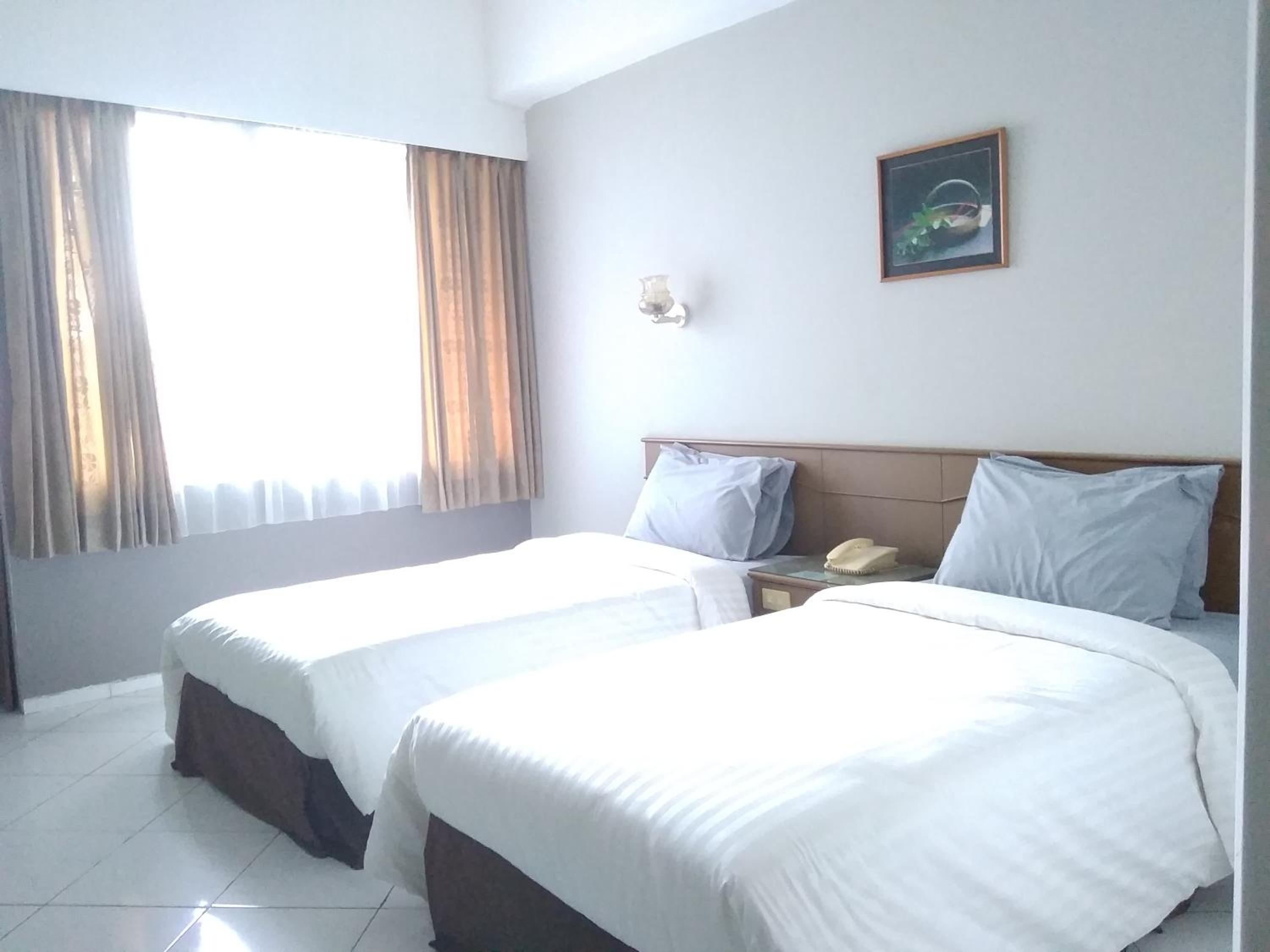 Superior Double or Twin Room - Photo 4