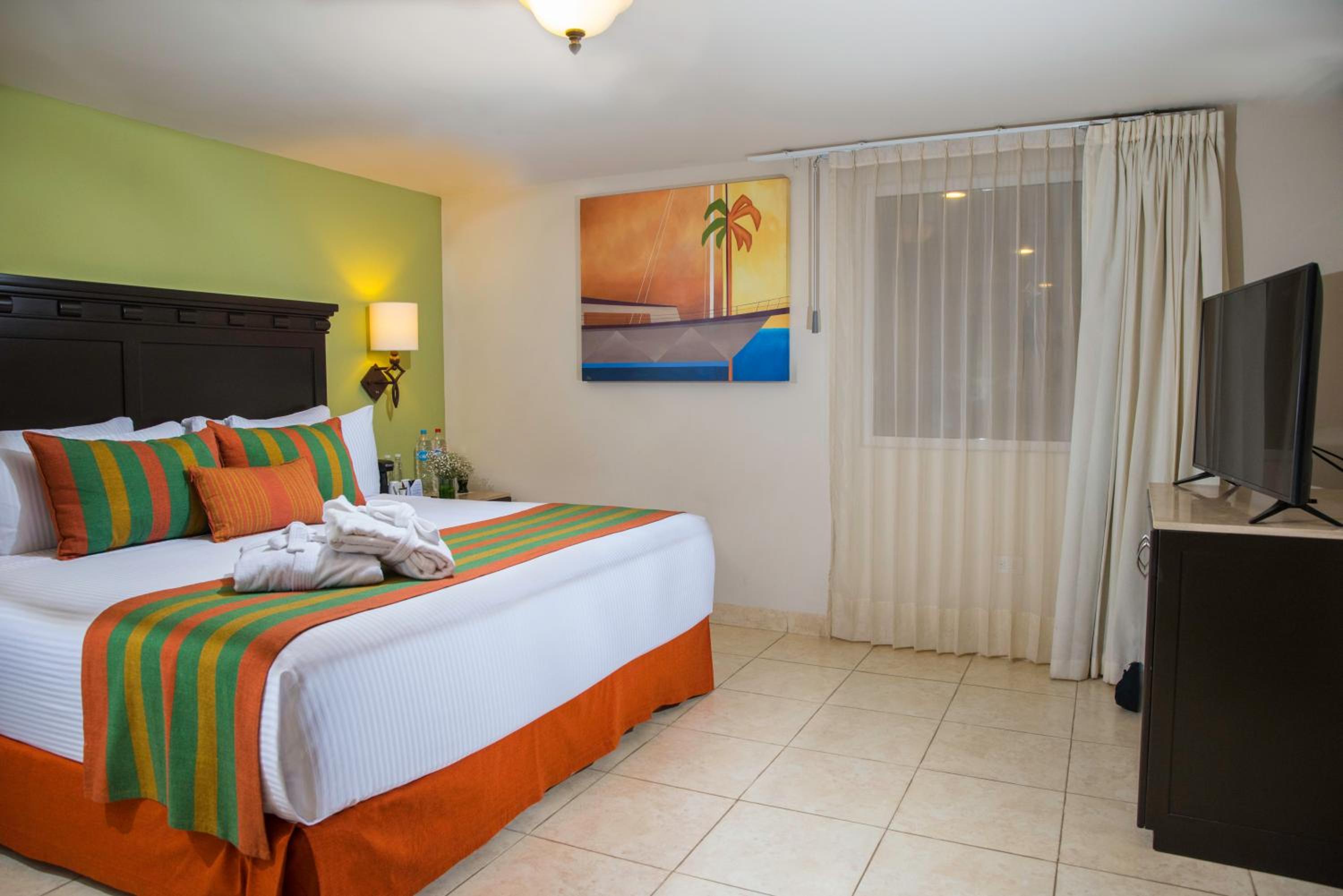 Standard Room - Photo 7