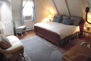 Standard King Room photo 1