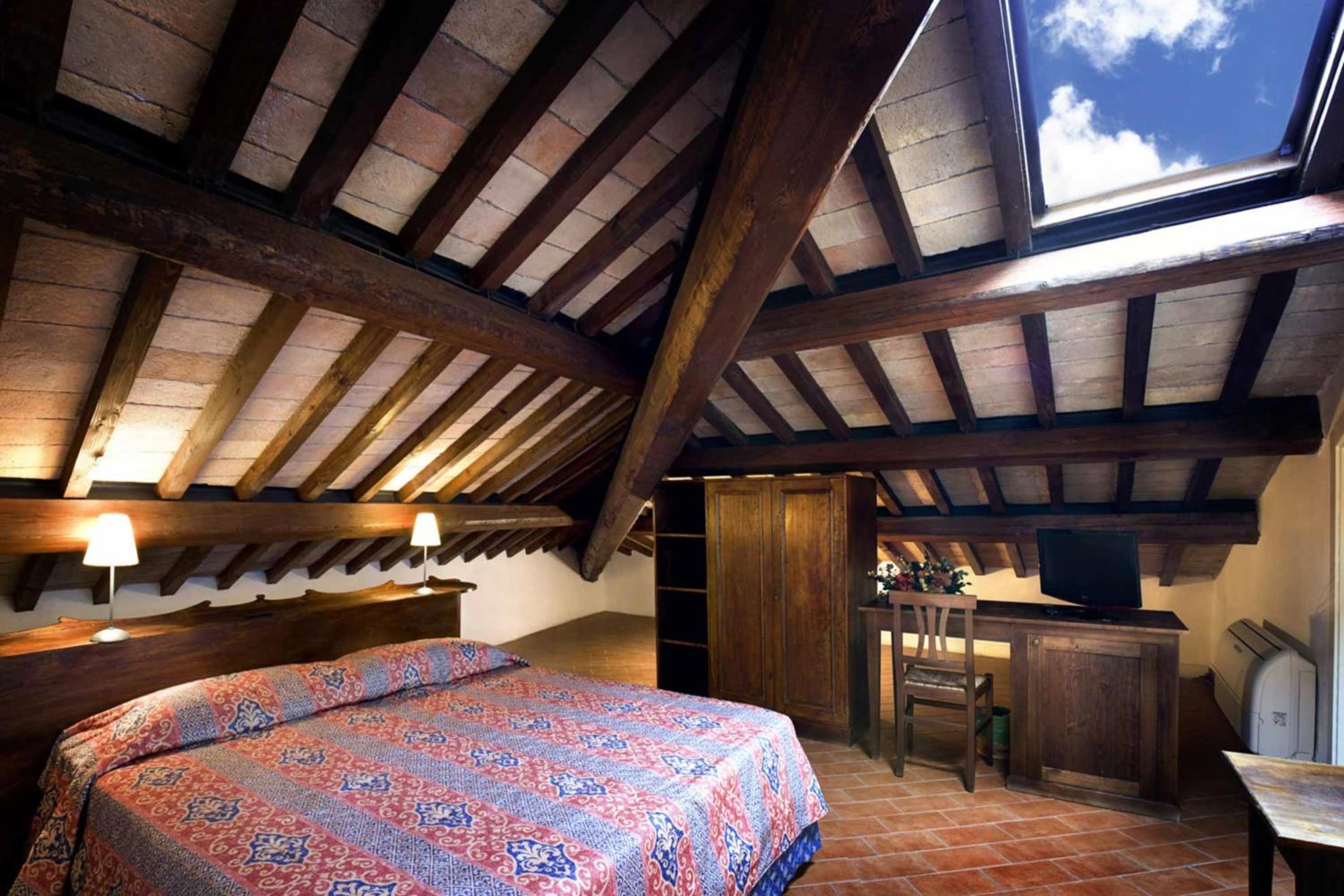 Classic Double or Twin Room photo 1