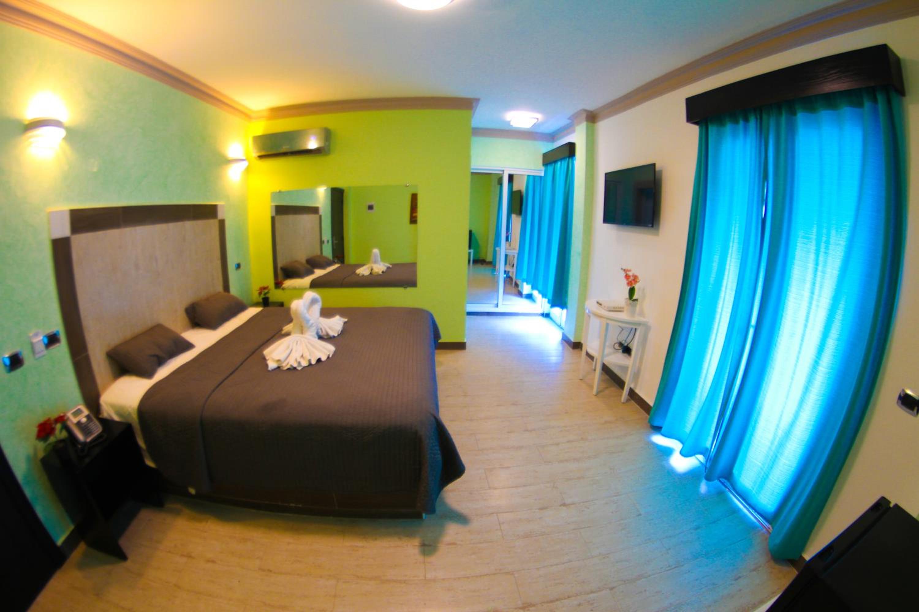 Double Room With Terrace