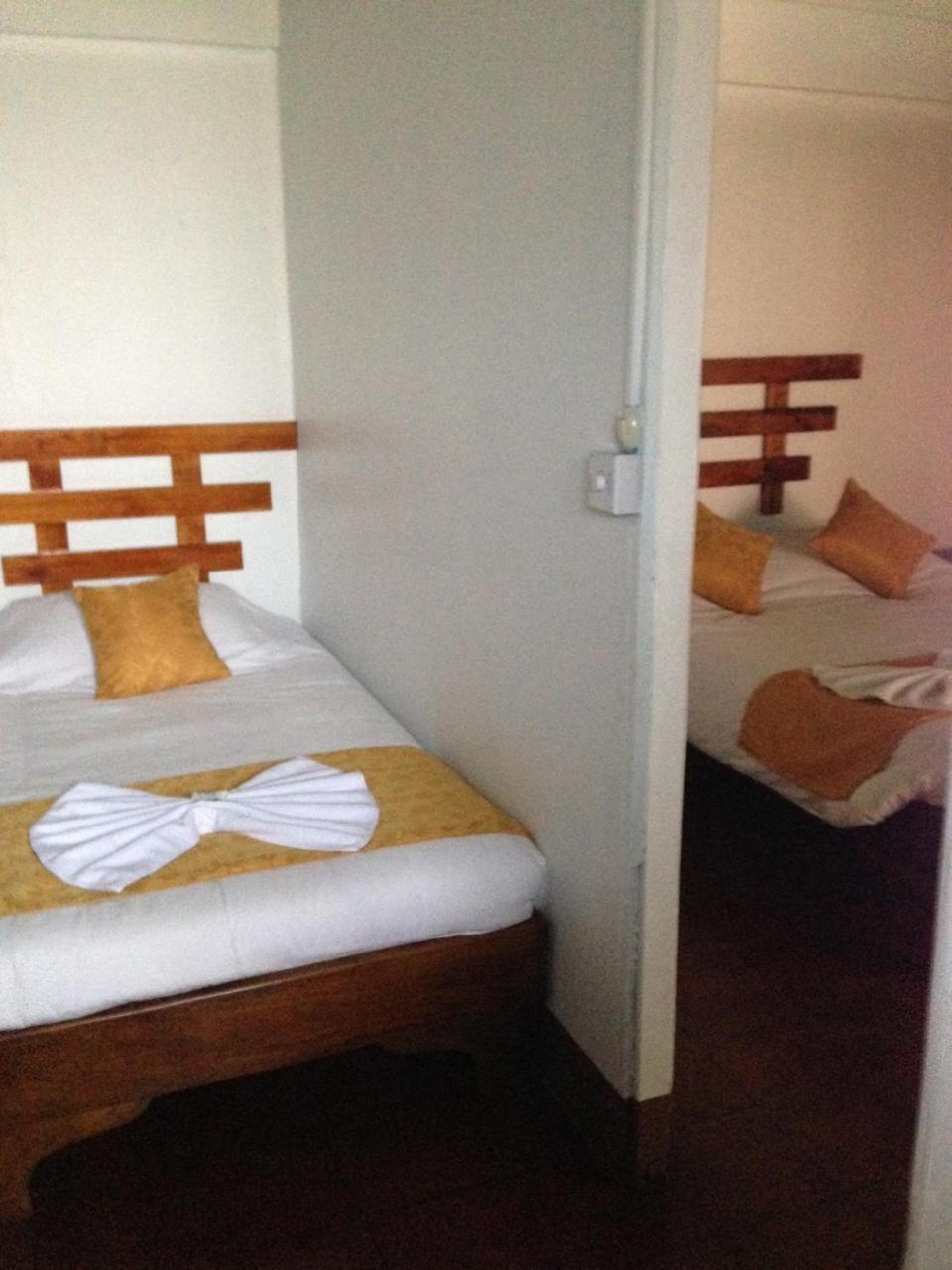 Quadruple Room - Disability Access photo 1