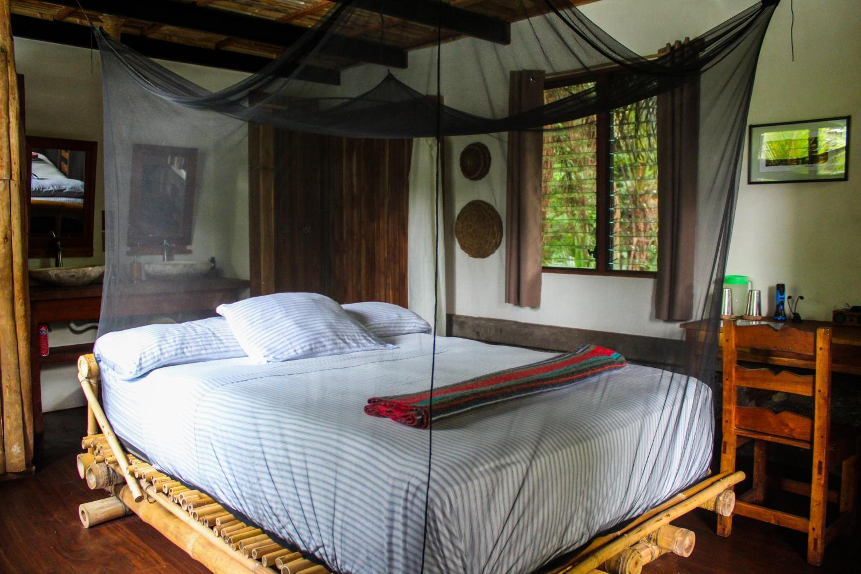 Luxury Suite with Volcano View photo 2