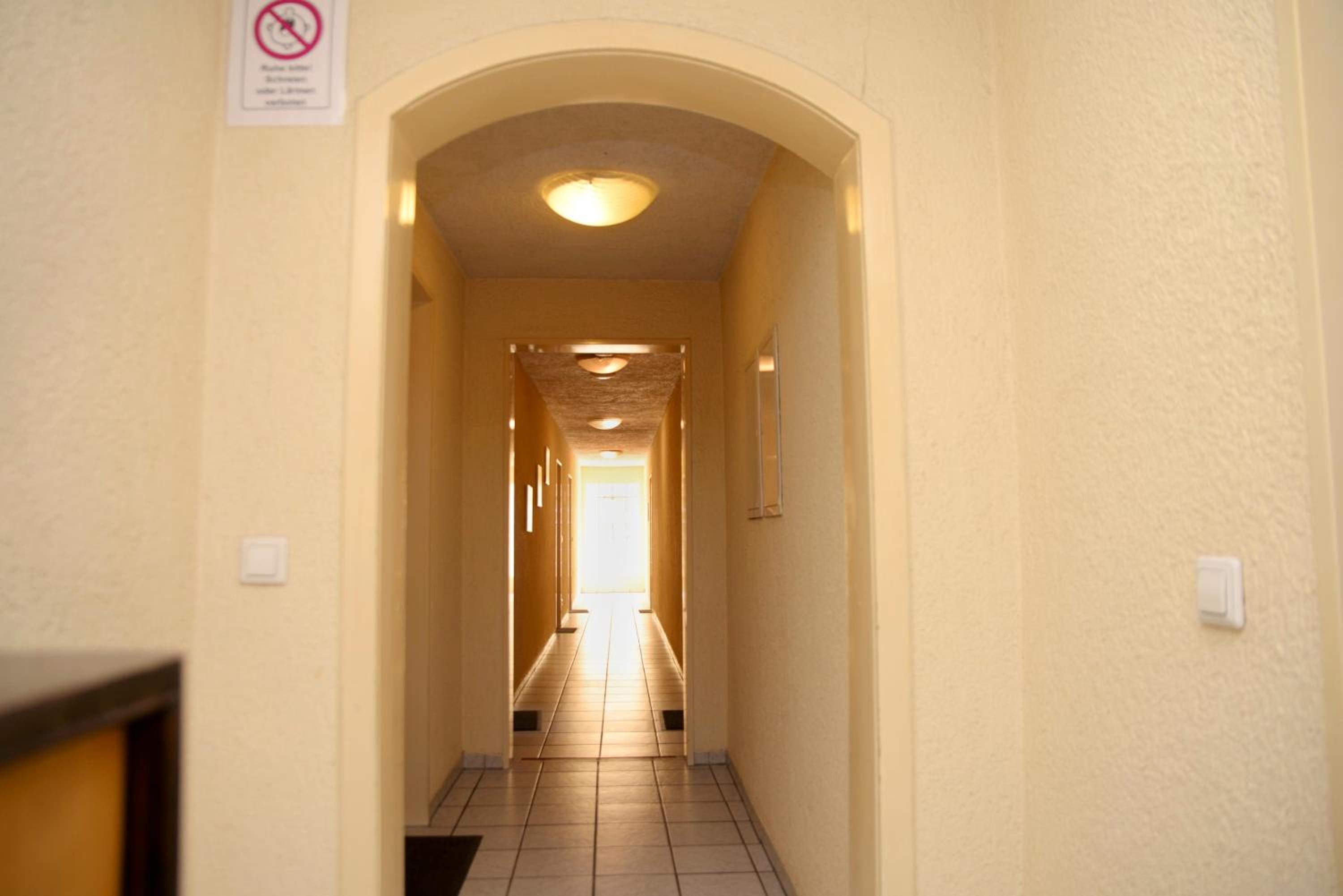 Standard Double Room - Photo 4