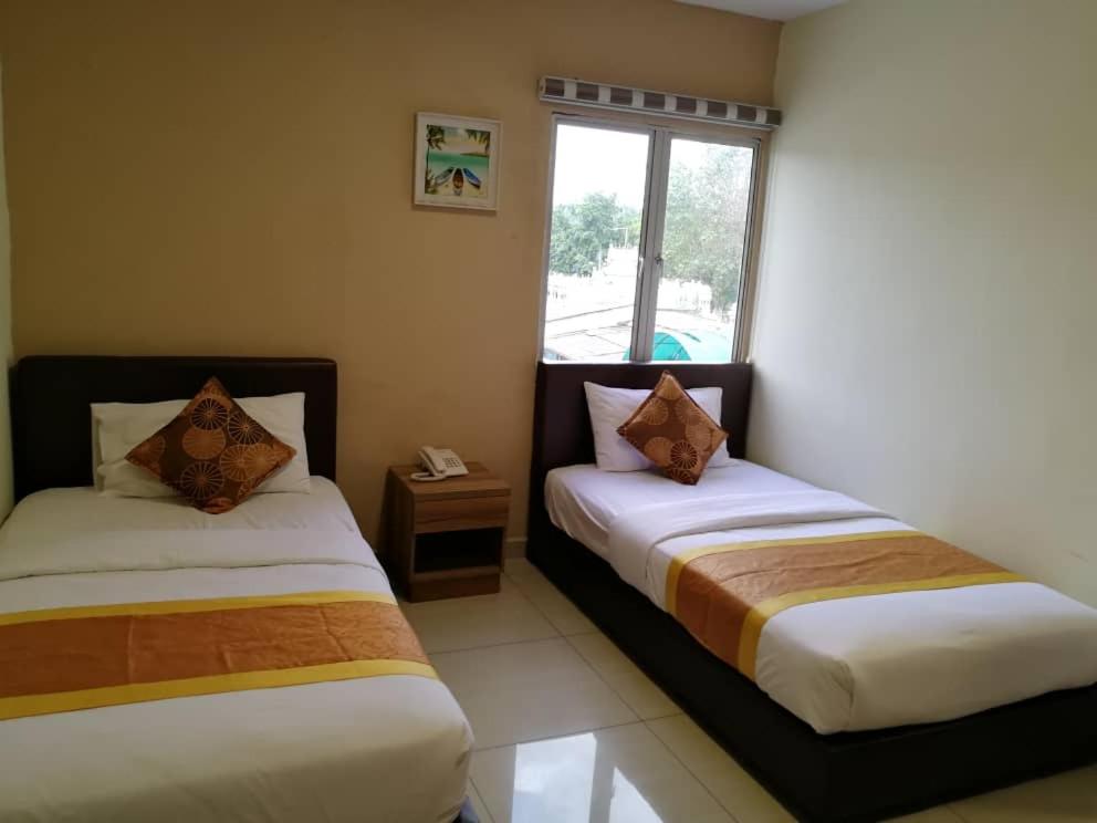 Deluxe Twin Room photo 3
