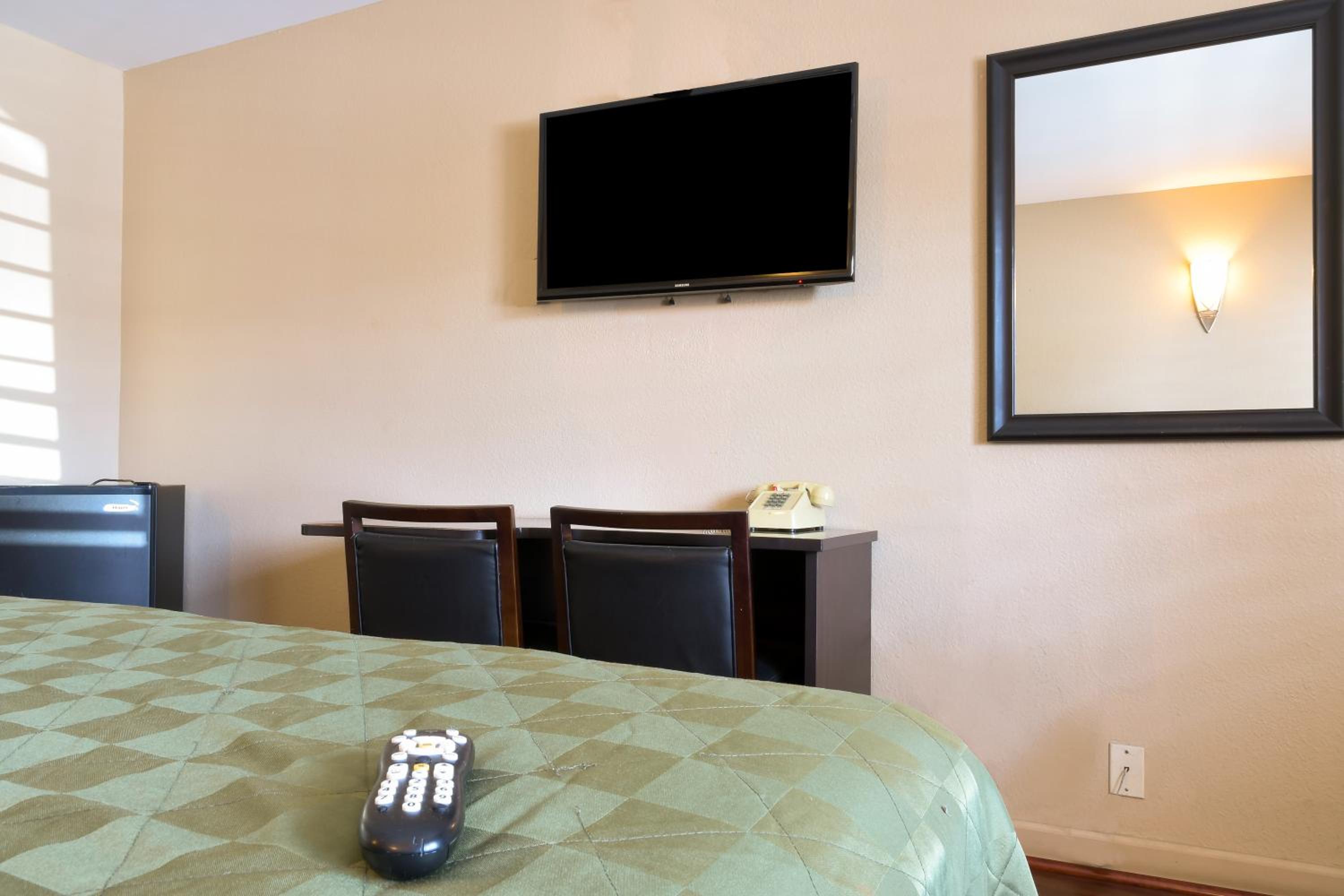 Large Single Room