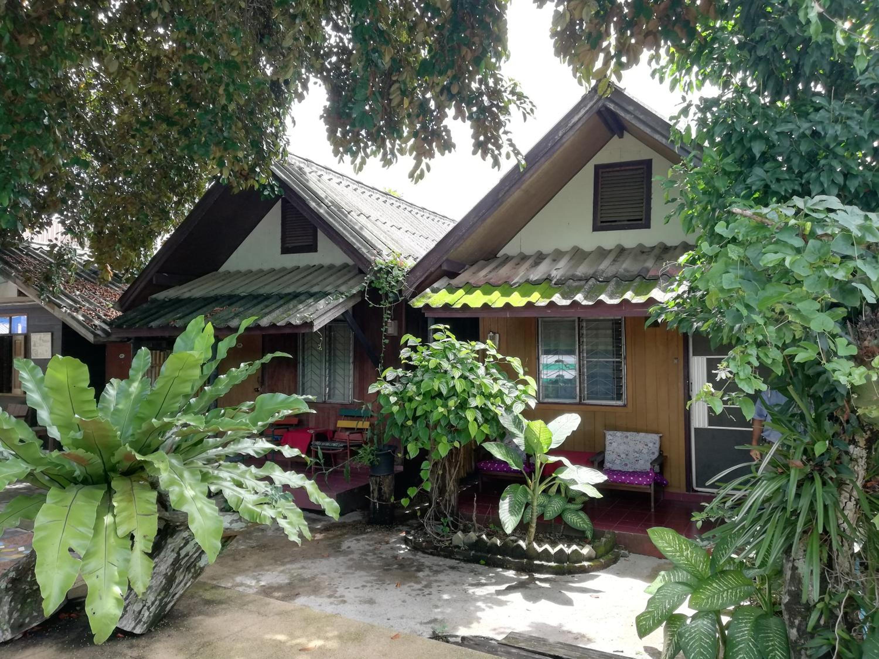 Small Bungalow (Air condition) photo 2