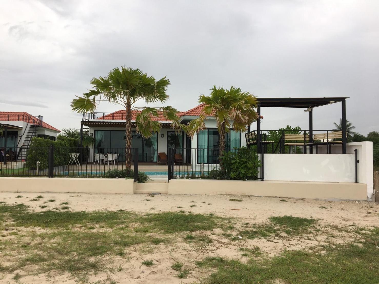 Villa - Photo 8