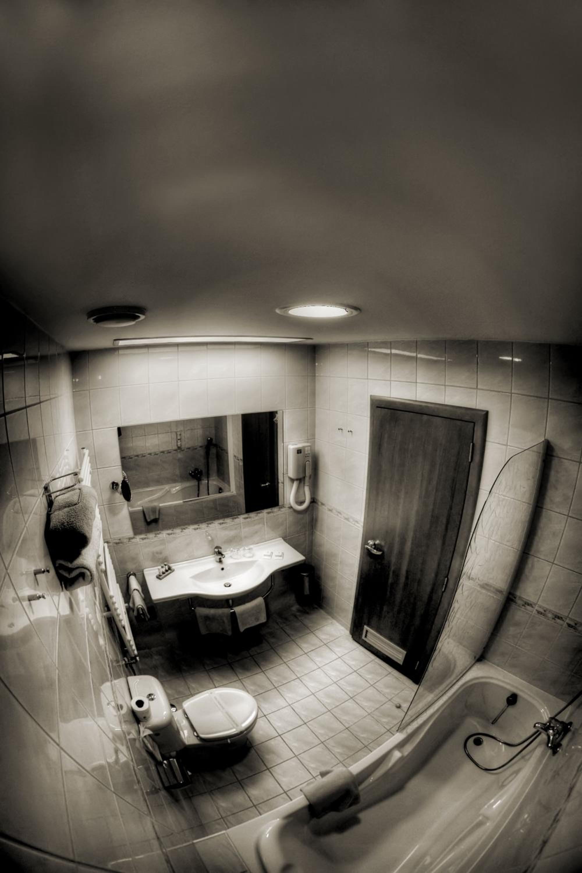 Double or Twin Room photo 2