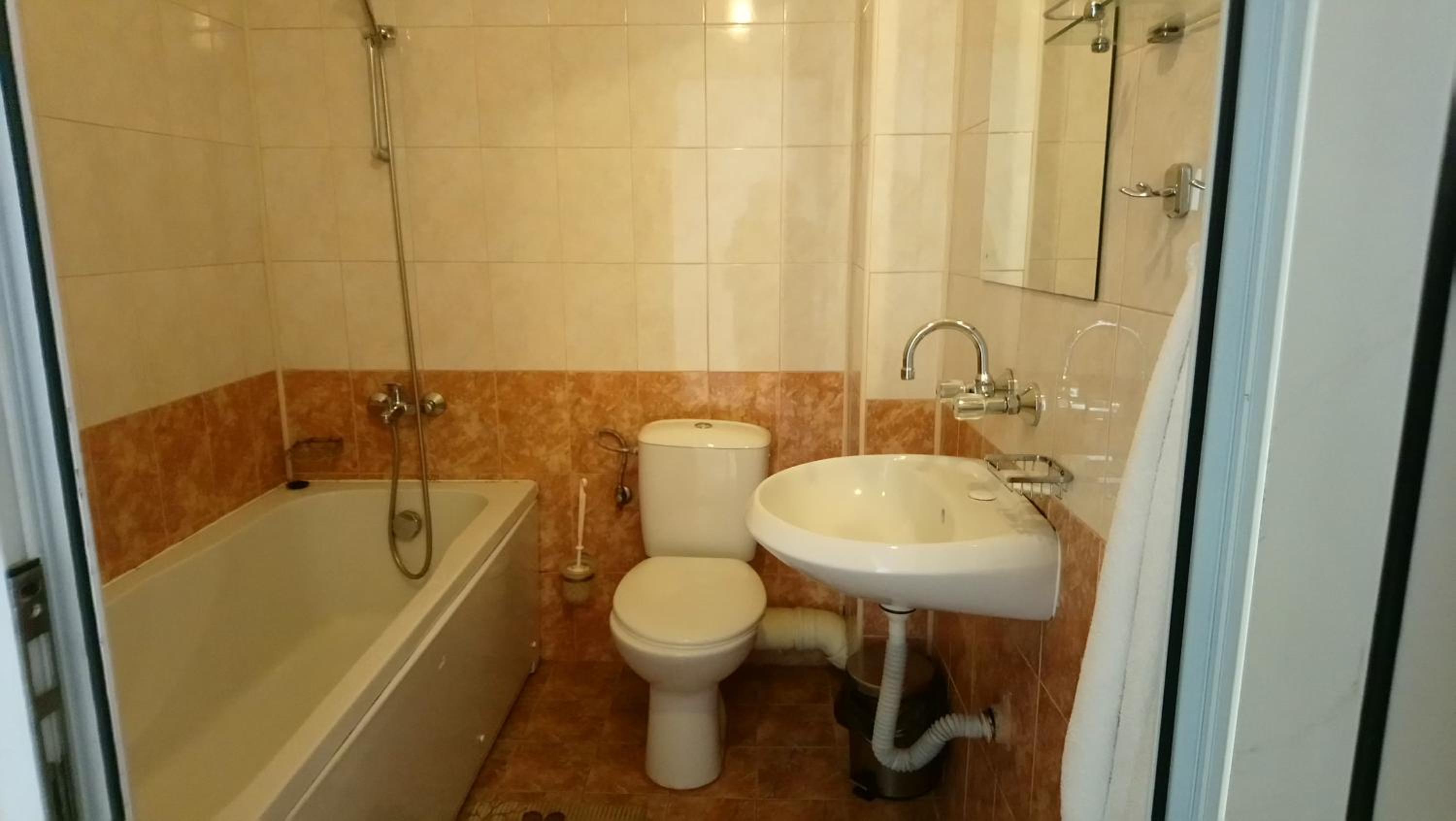 Large Double Room photo 2