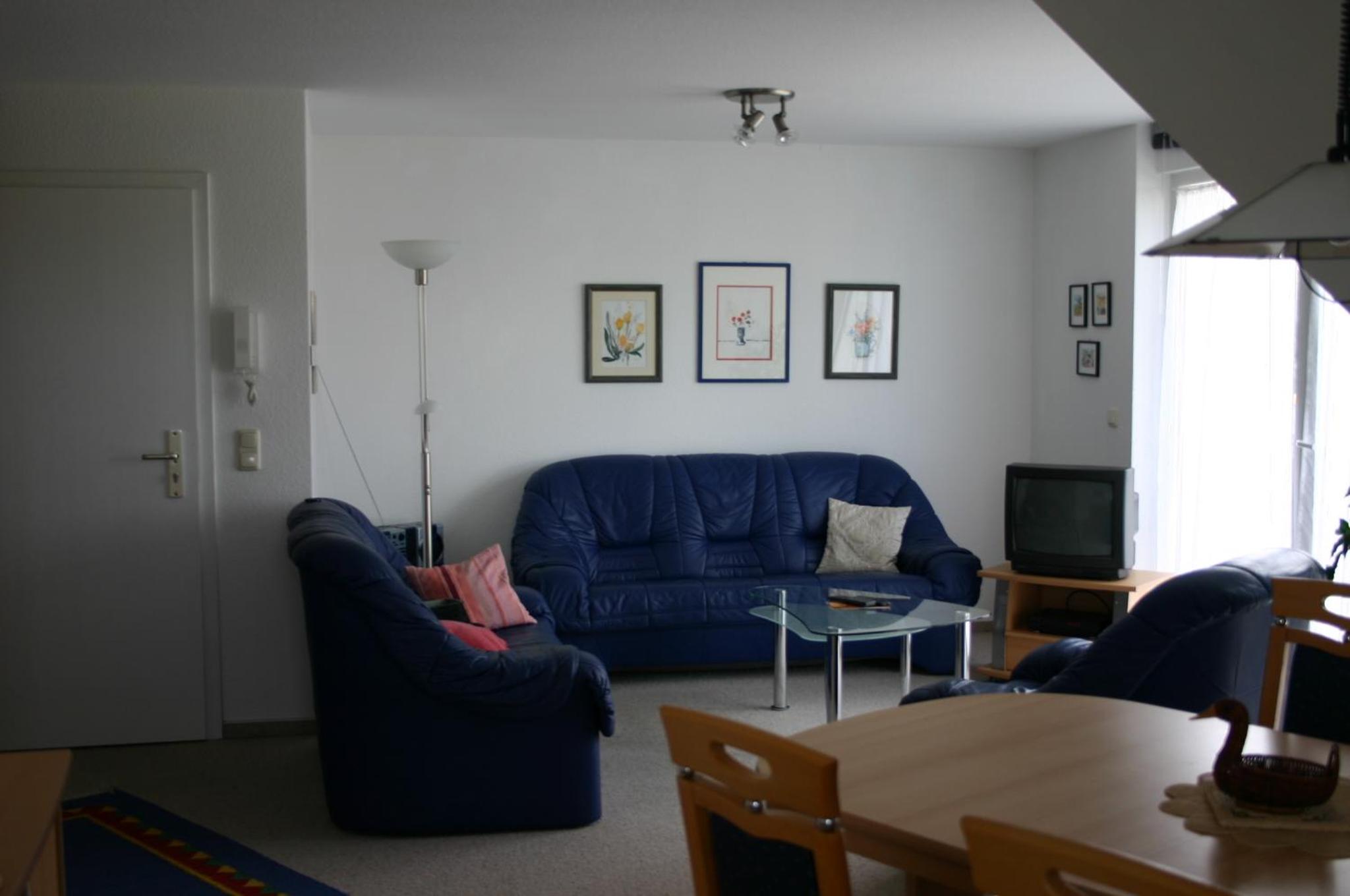 Apartment with Balcony photo 1