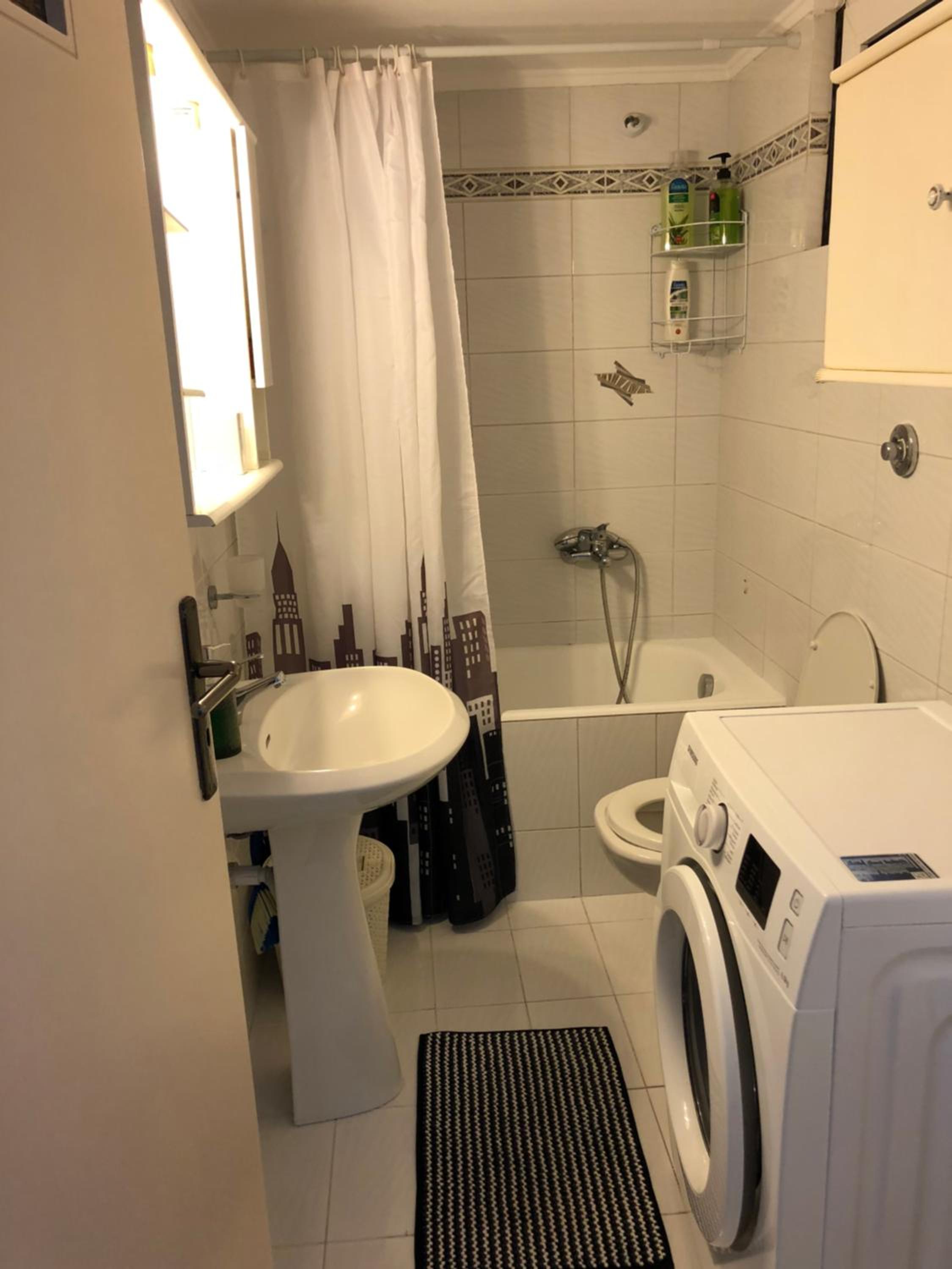 Apartment - Photo 16