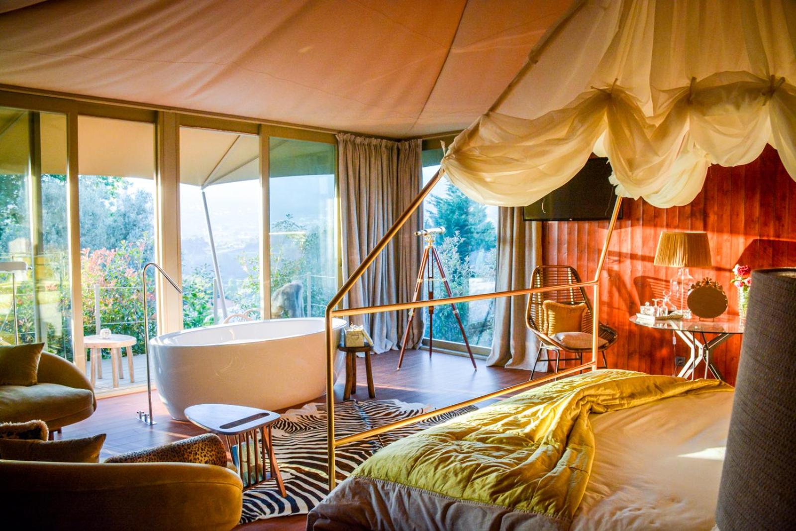 Luxury Tent photo 1