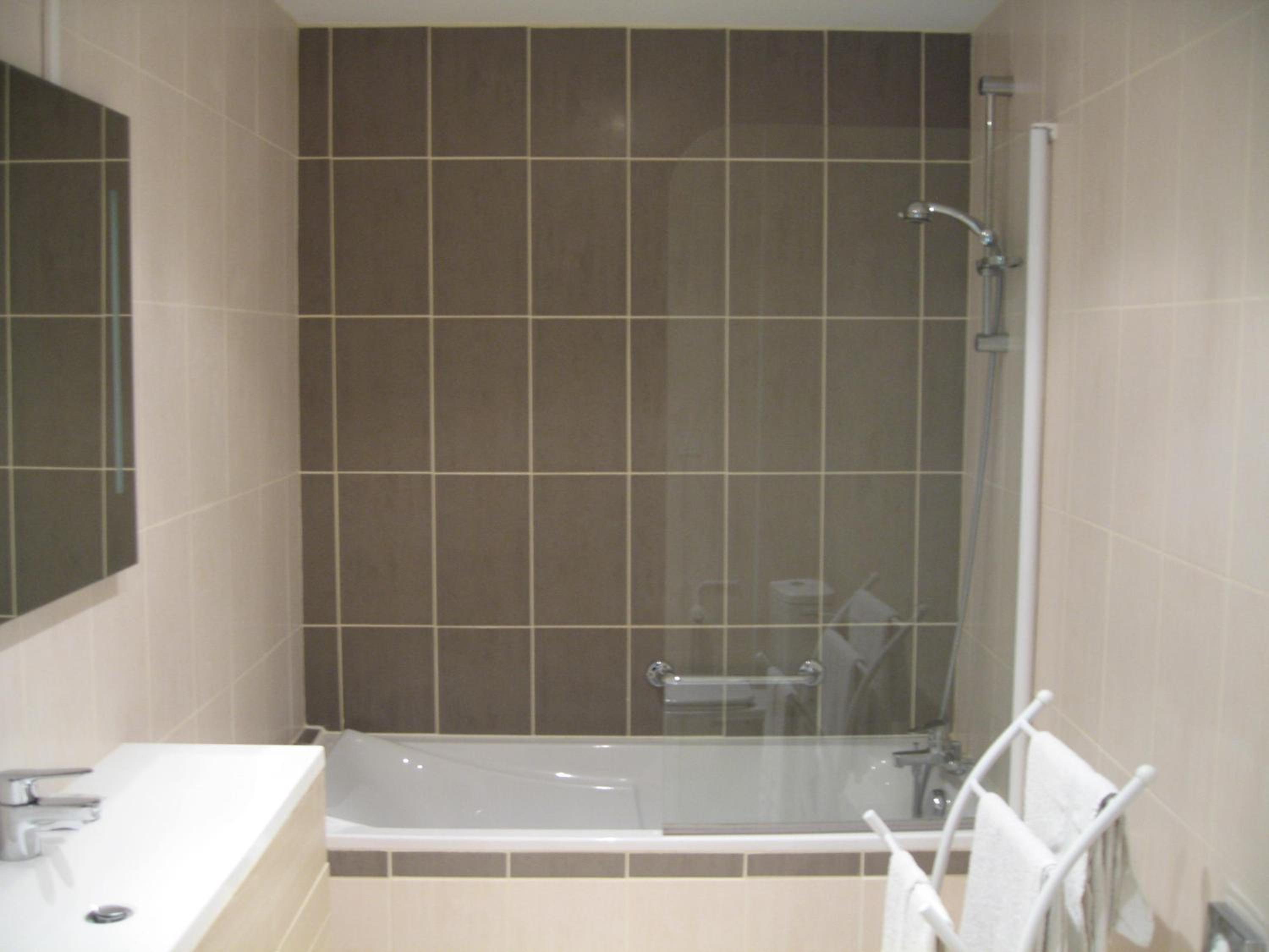 Twin Room - Photo 7