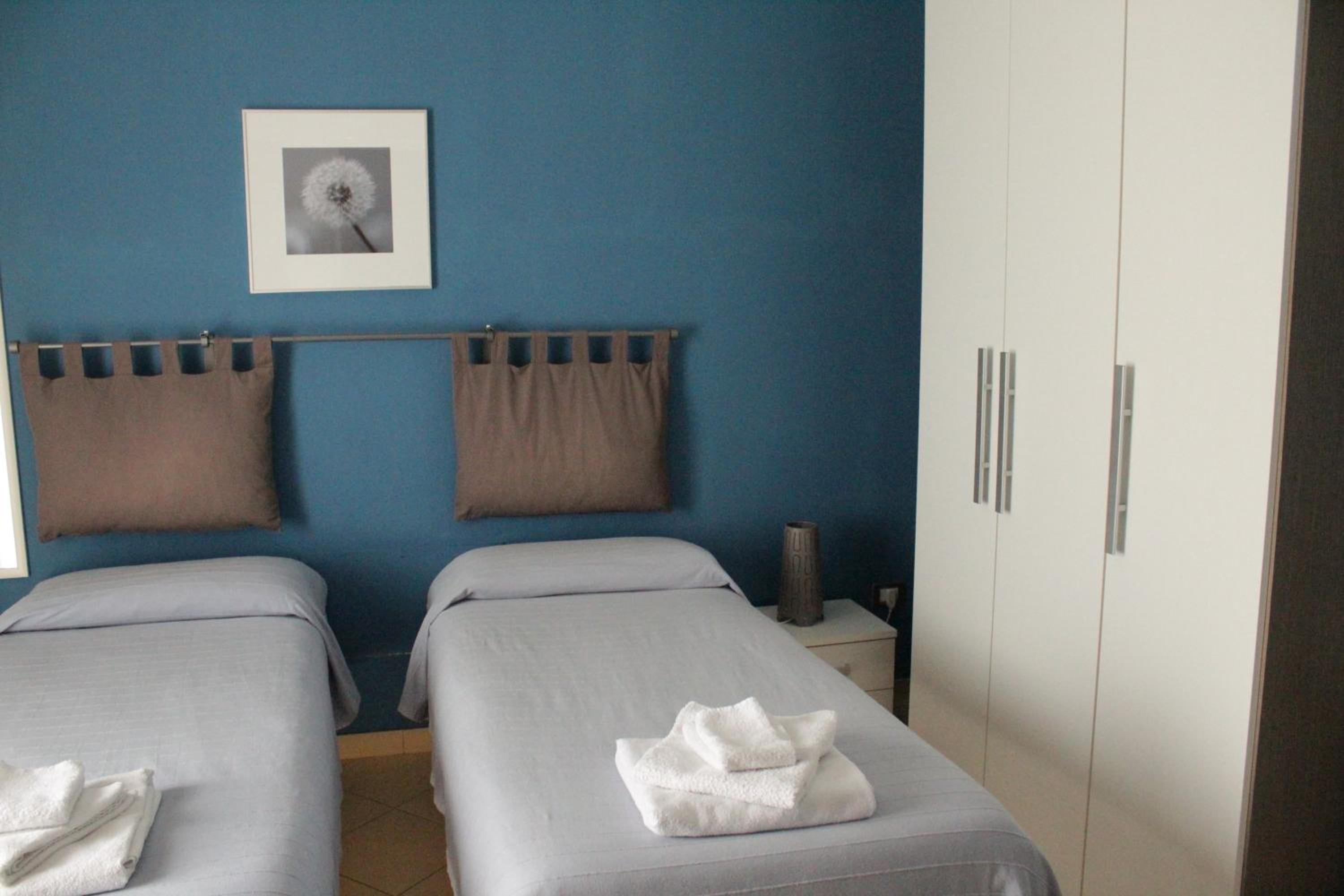 Double or Twin Room with Shower photo 1