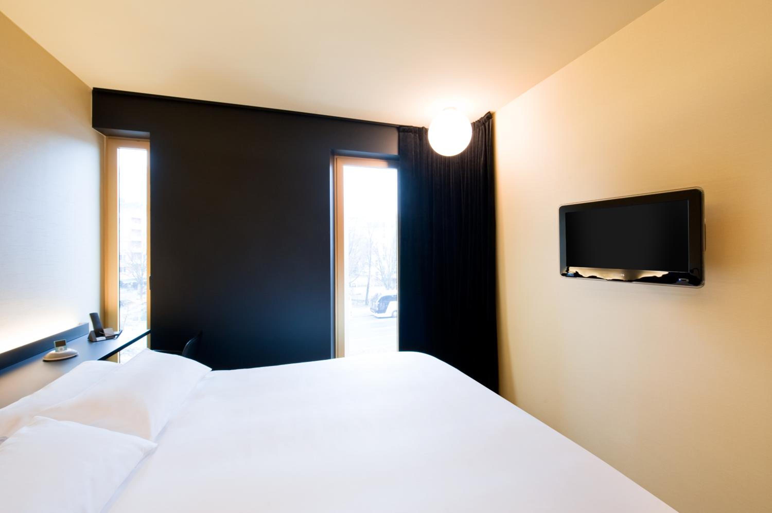 City Double Room photo 3