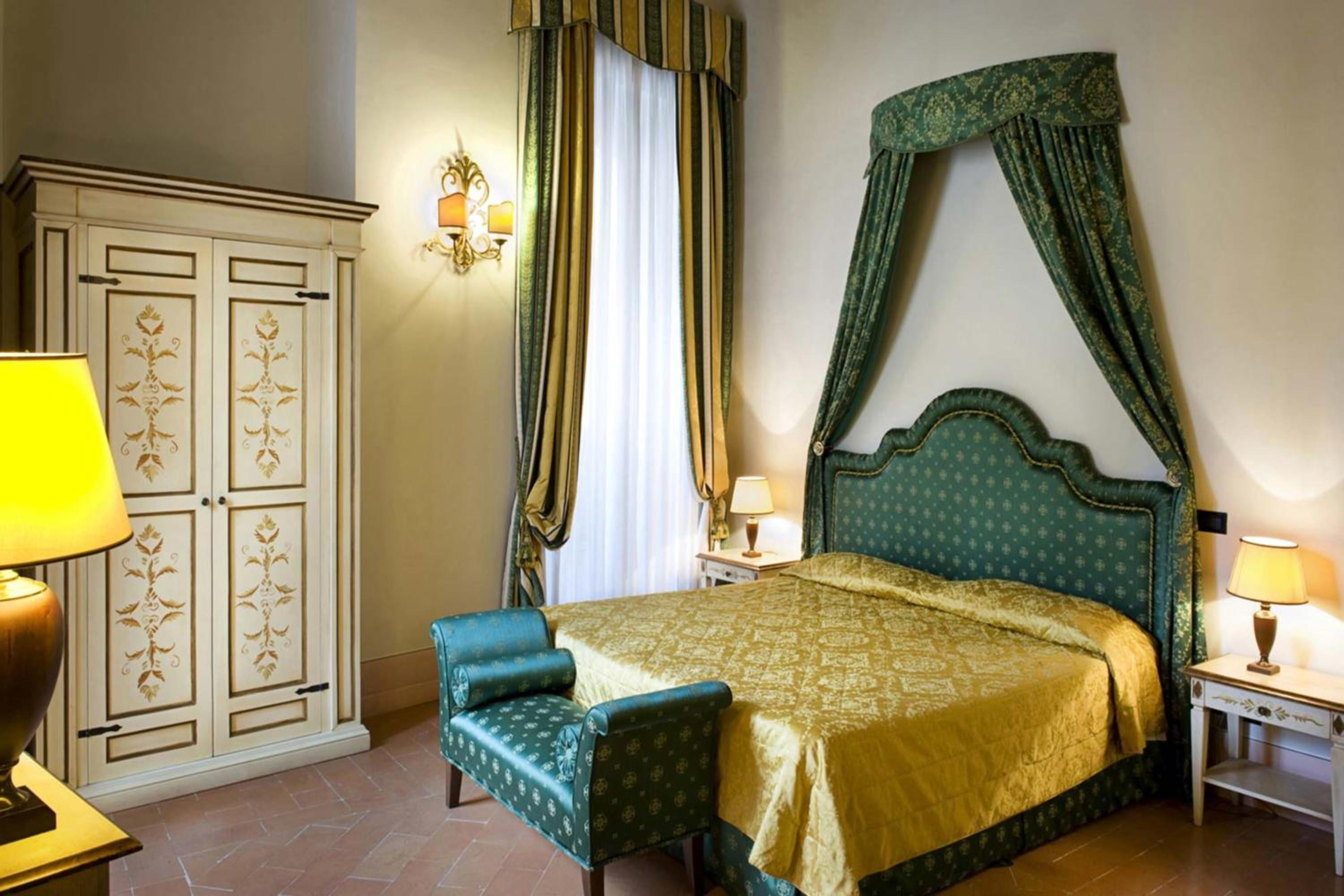 Junior Suite (4 Adults) photo 3