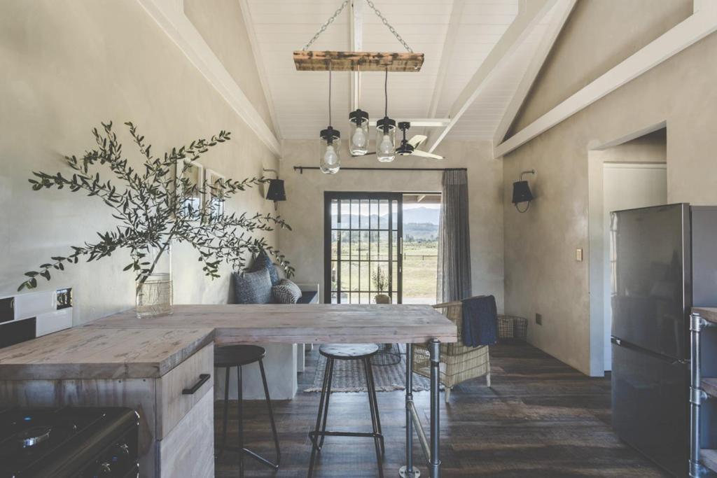 Villa - Photo 3
