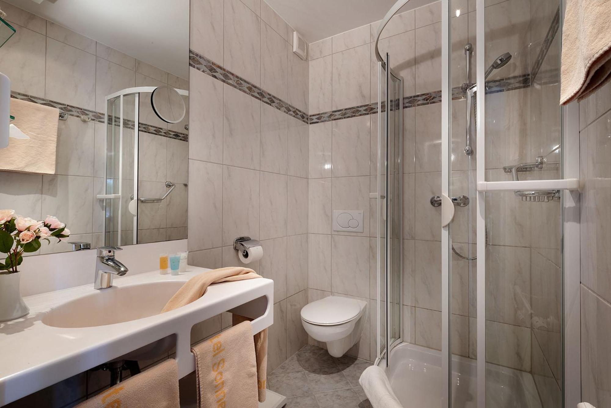 Standard Single Room photo 2