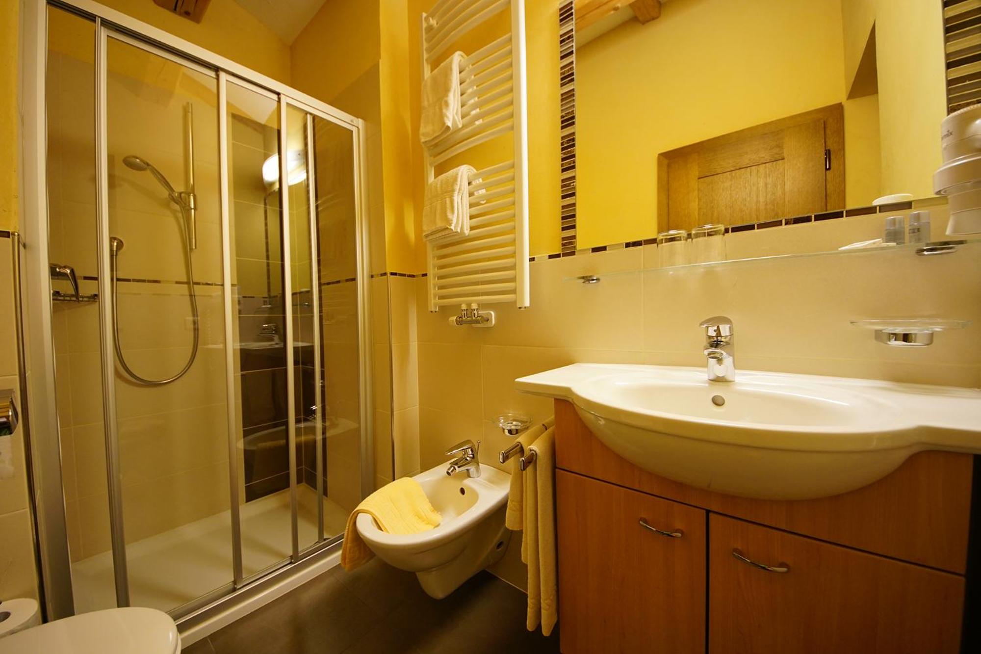 Double Room With Balcony photo 2