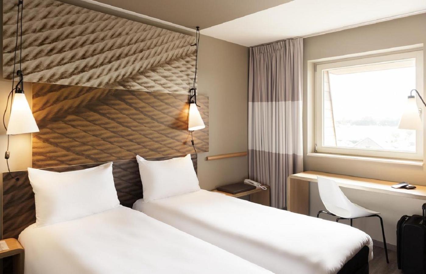 Twin Room - Photo 4