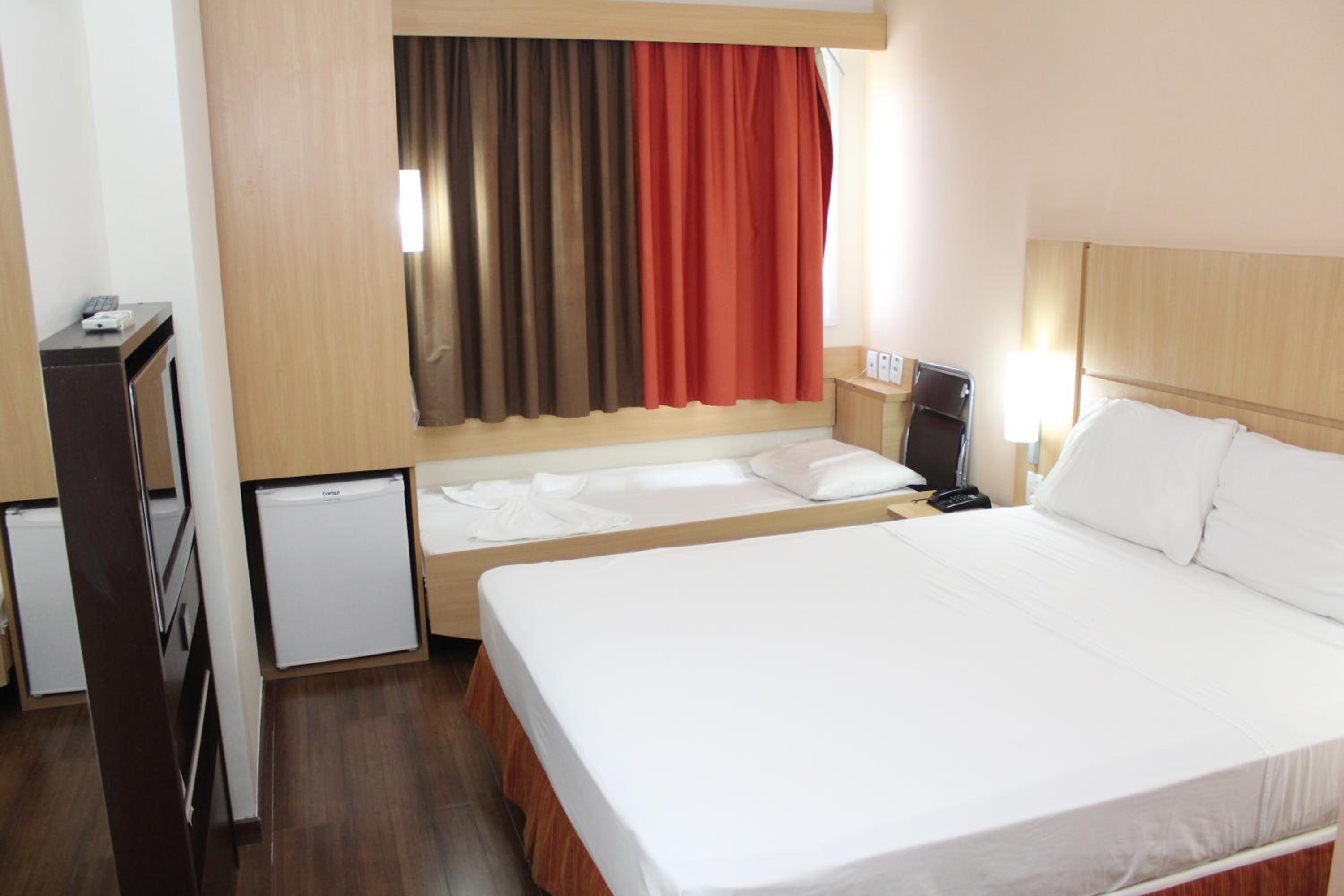 Standard Double Room with Child Bed photo 1
