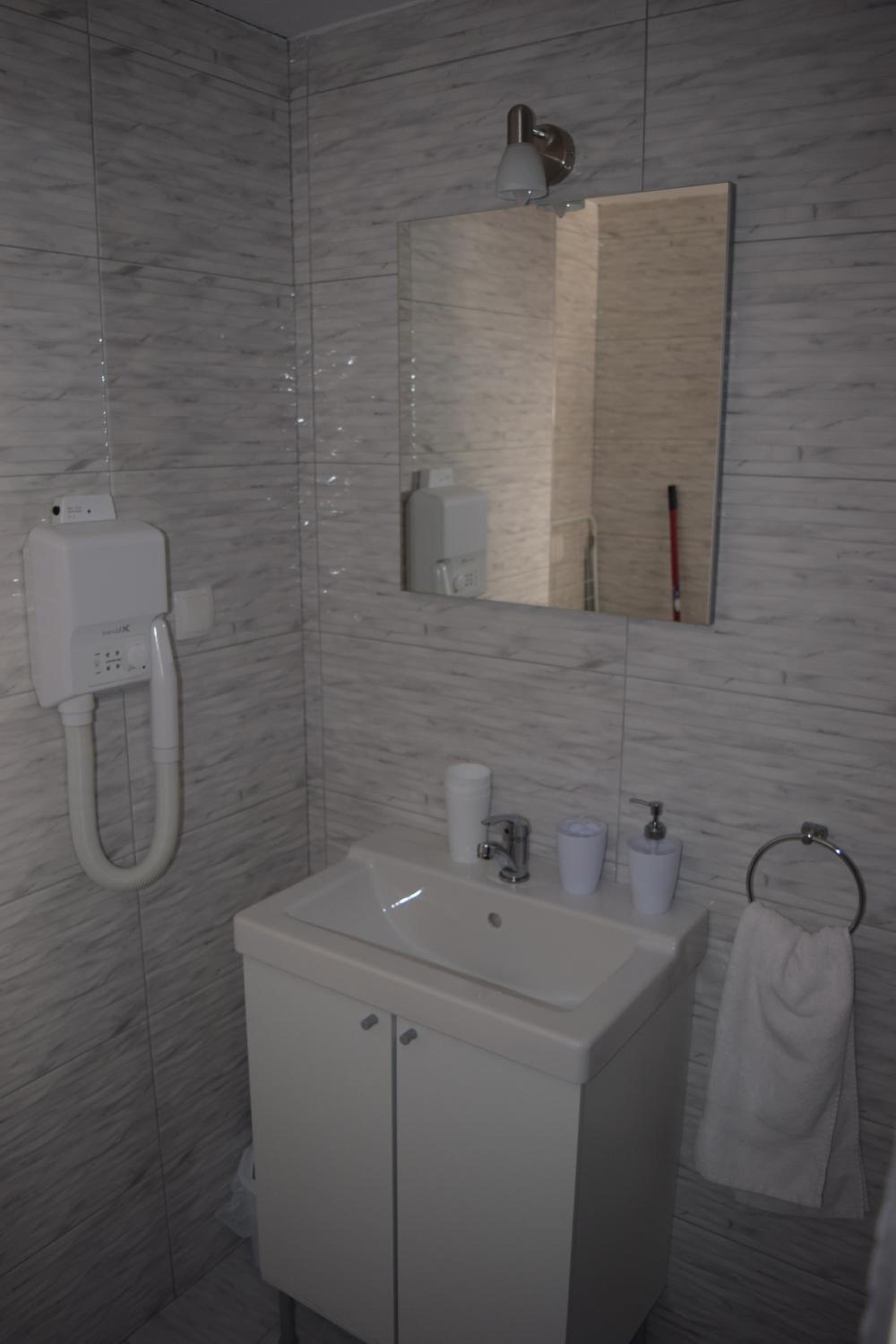 Apartment - Photo 17