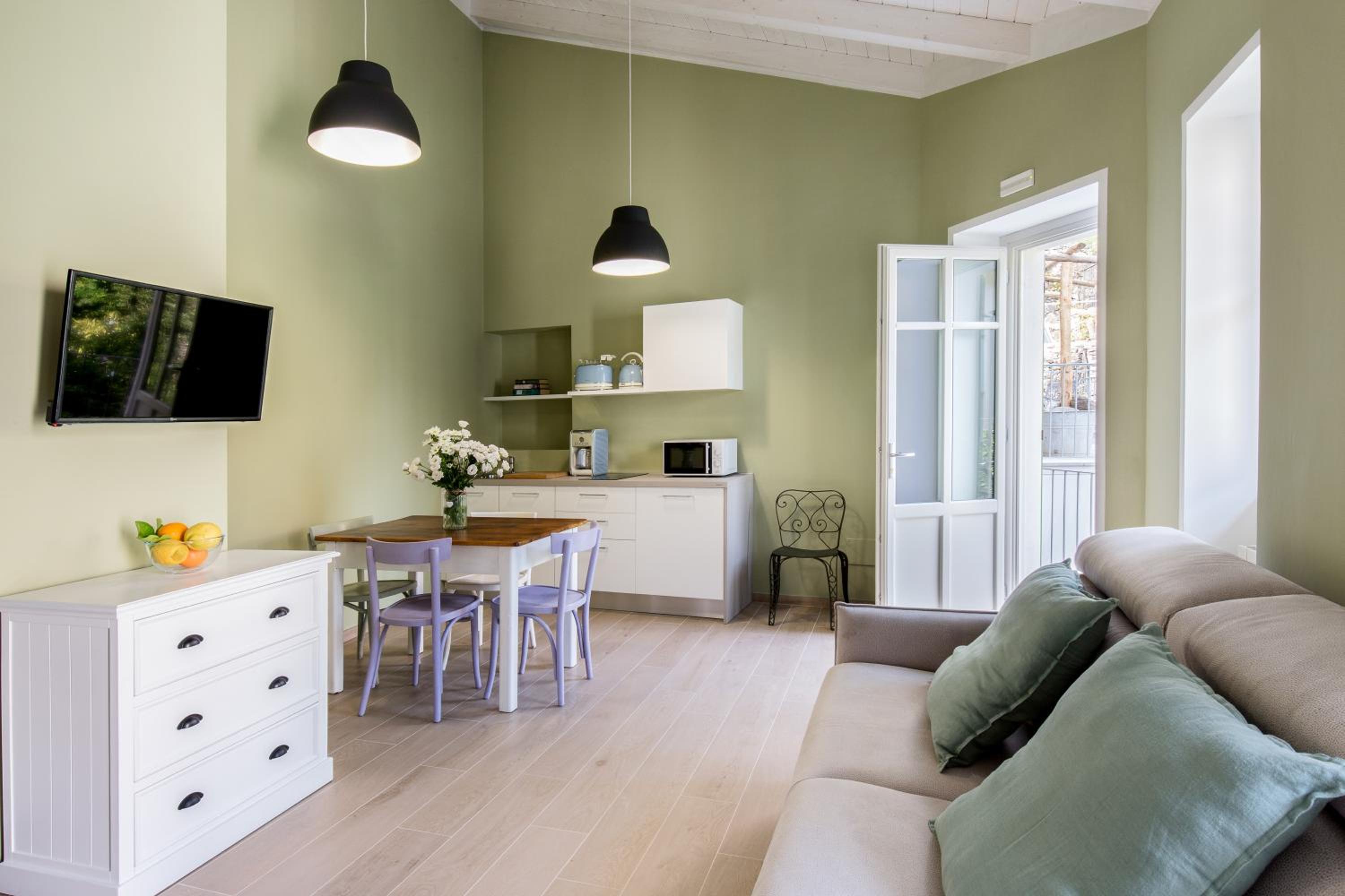 Apartment with Terrace photo 1
