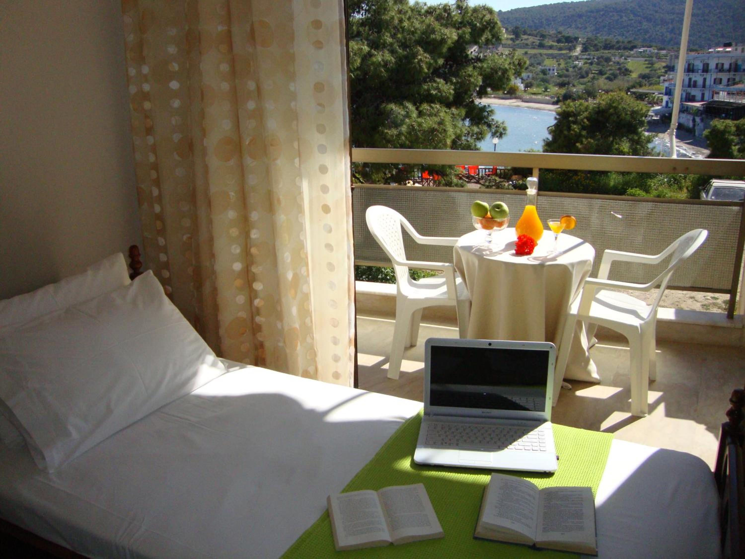 Double or Twin Room - Photo 19