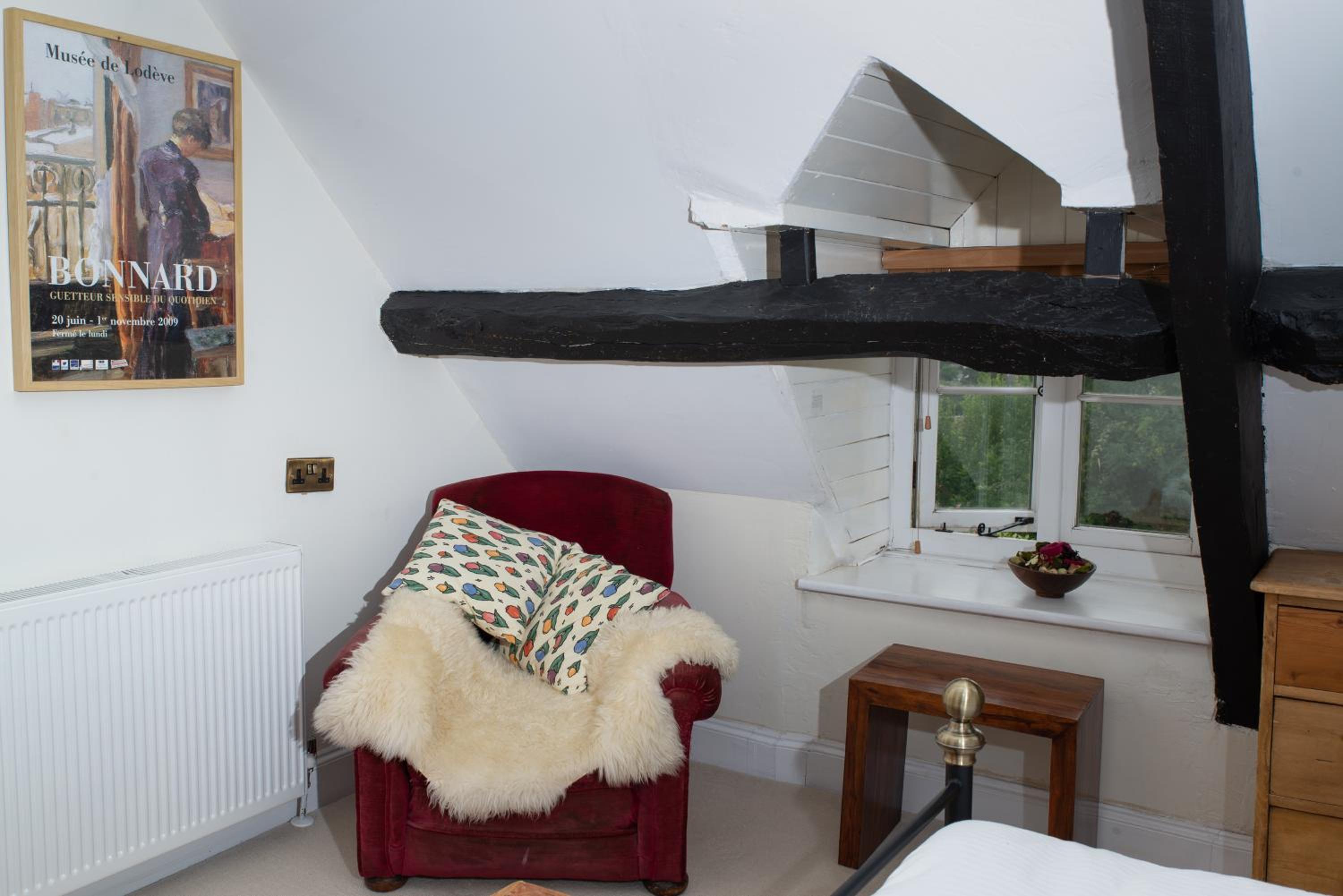 One-Bedroom House - Photo 9