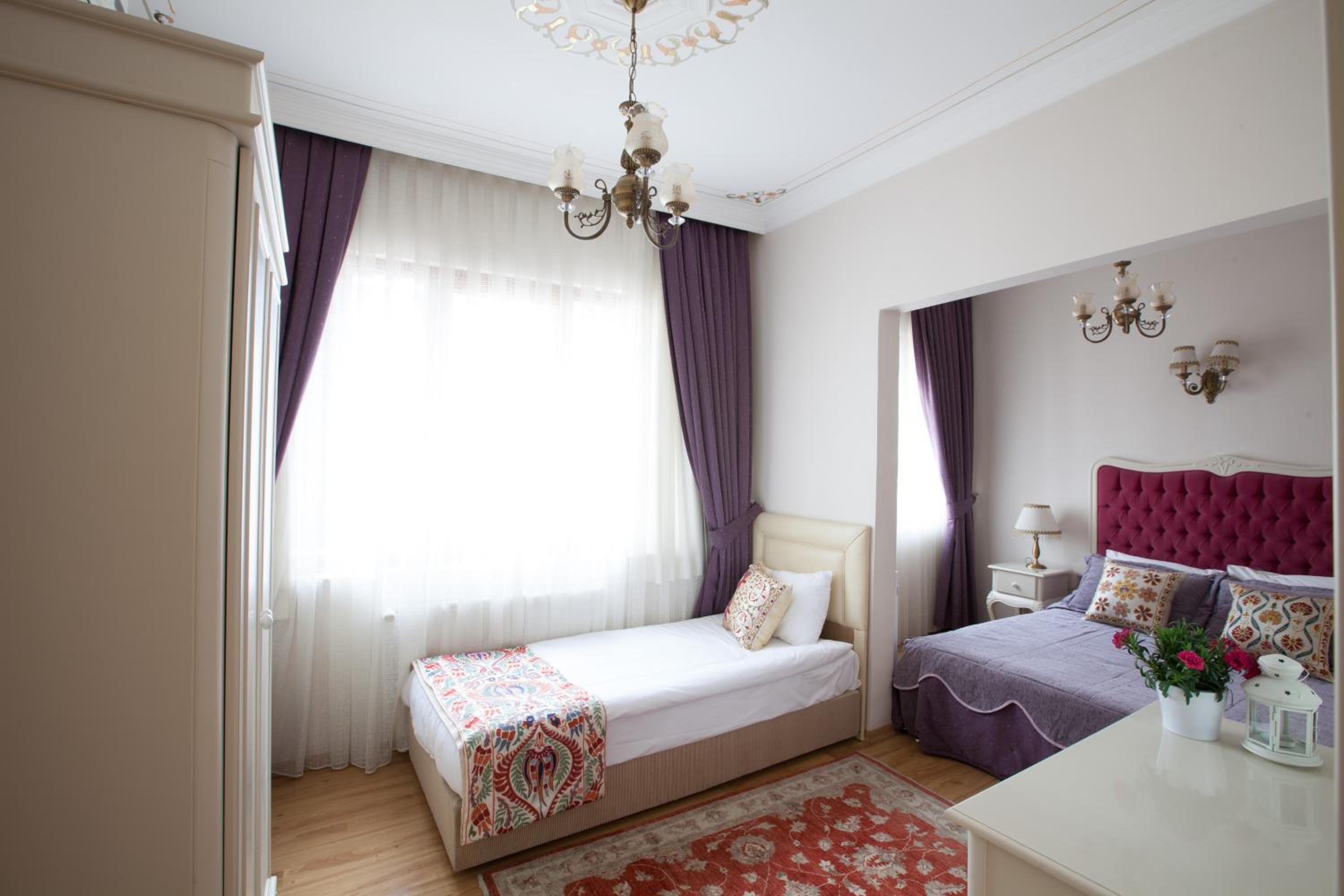 Suite with Garden View photo 2