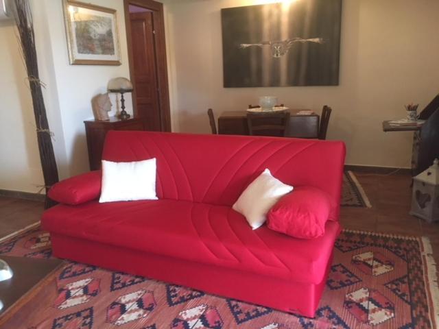 One-Bedroom House - Photo 11
