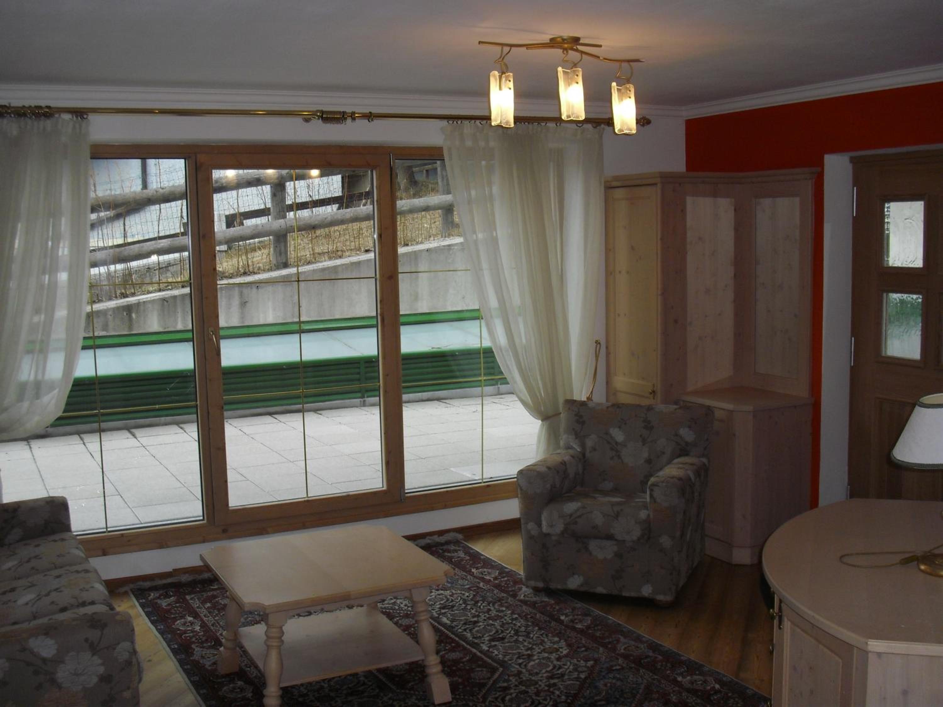 Three-Bedroom Suite photo 2