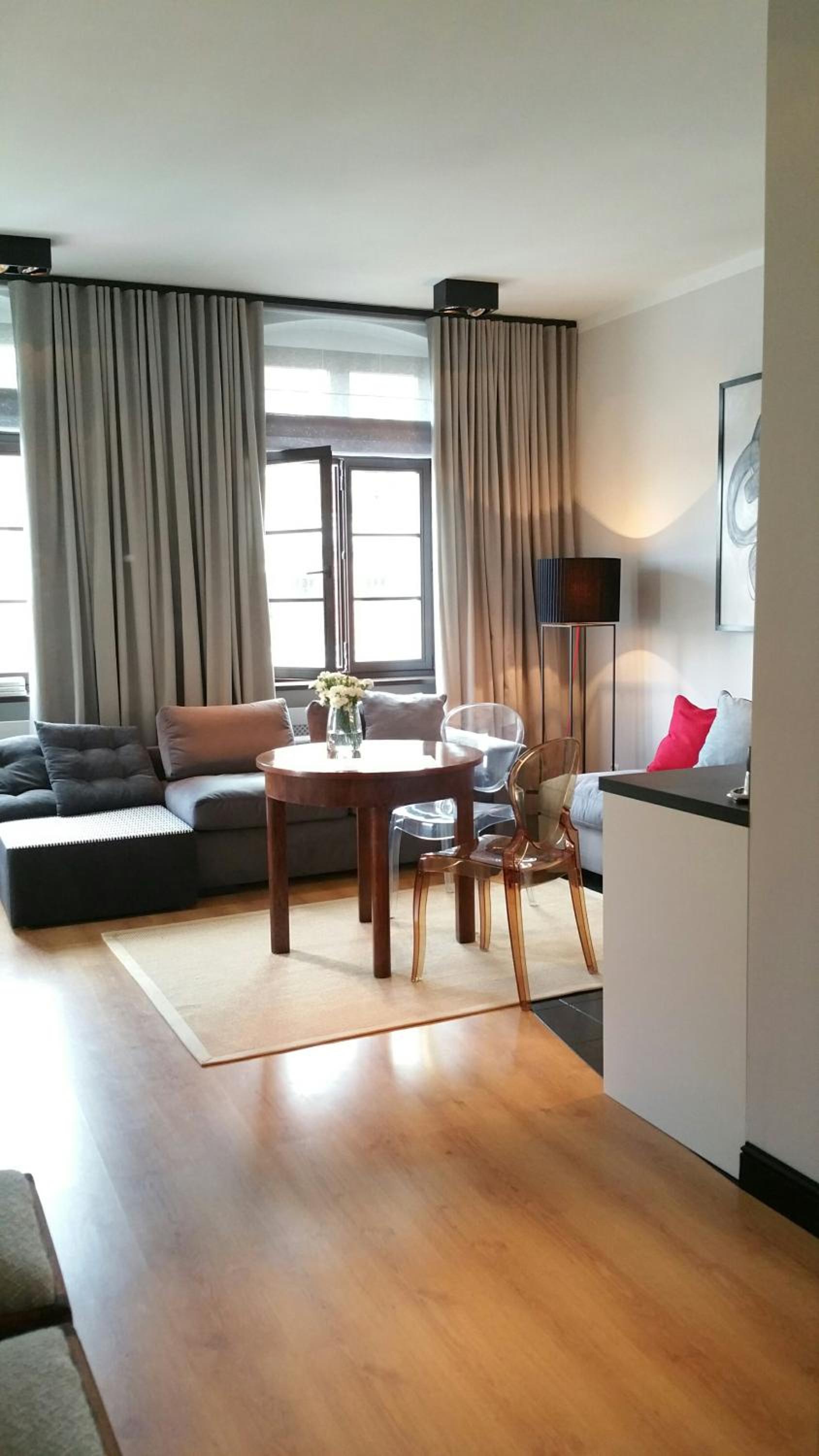 One-Bedroom Apartment - Photo 21
