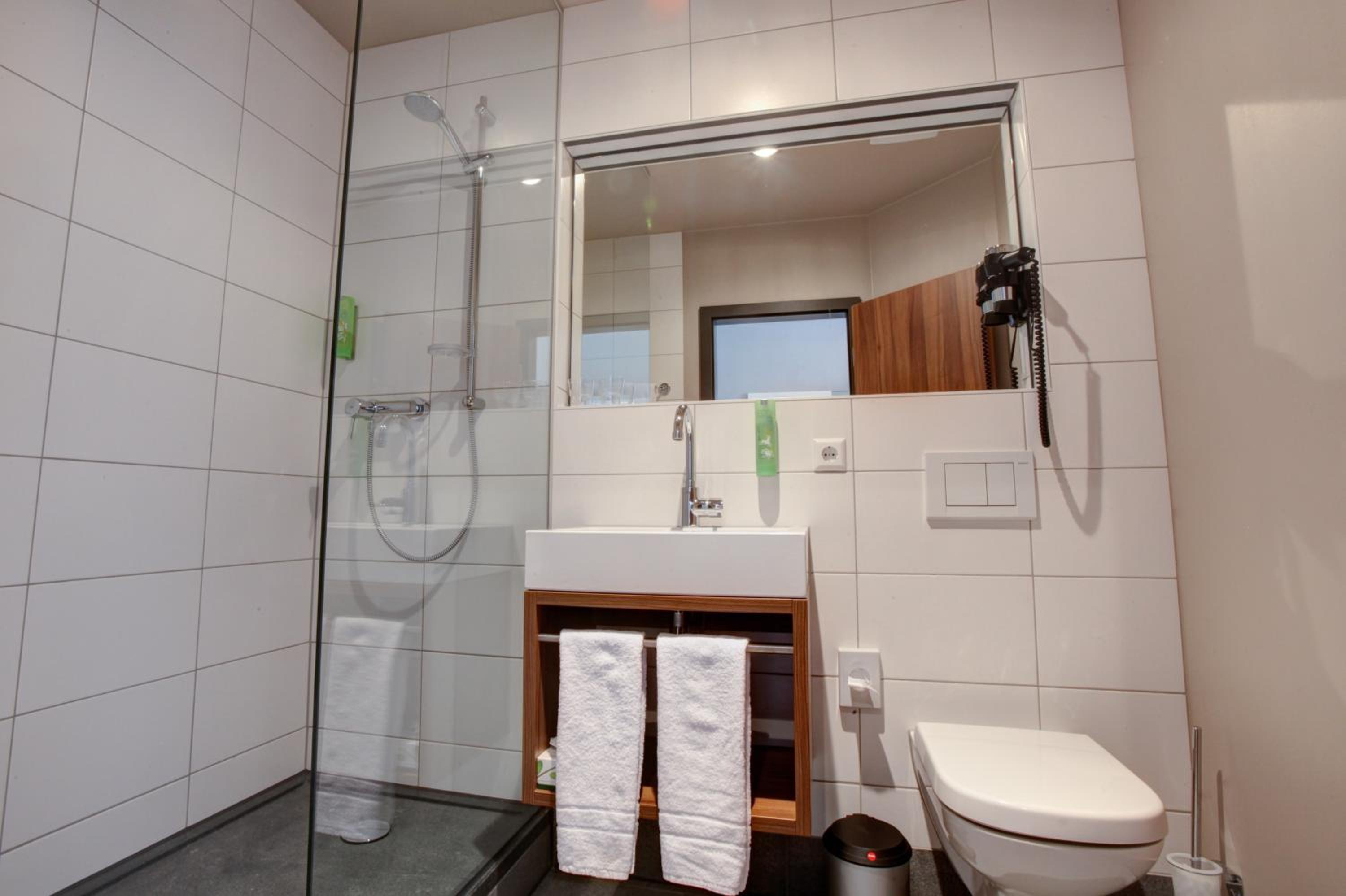 Single Room photo 2